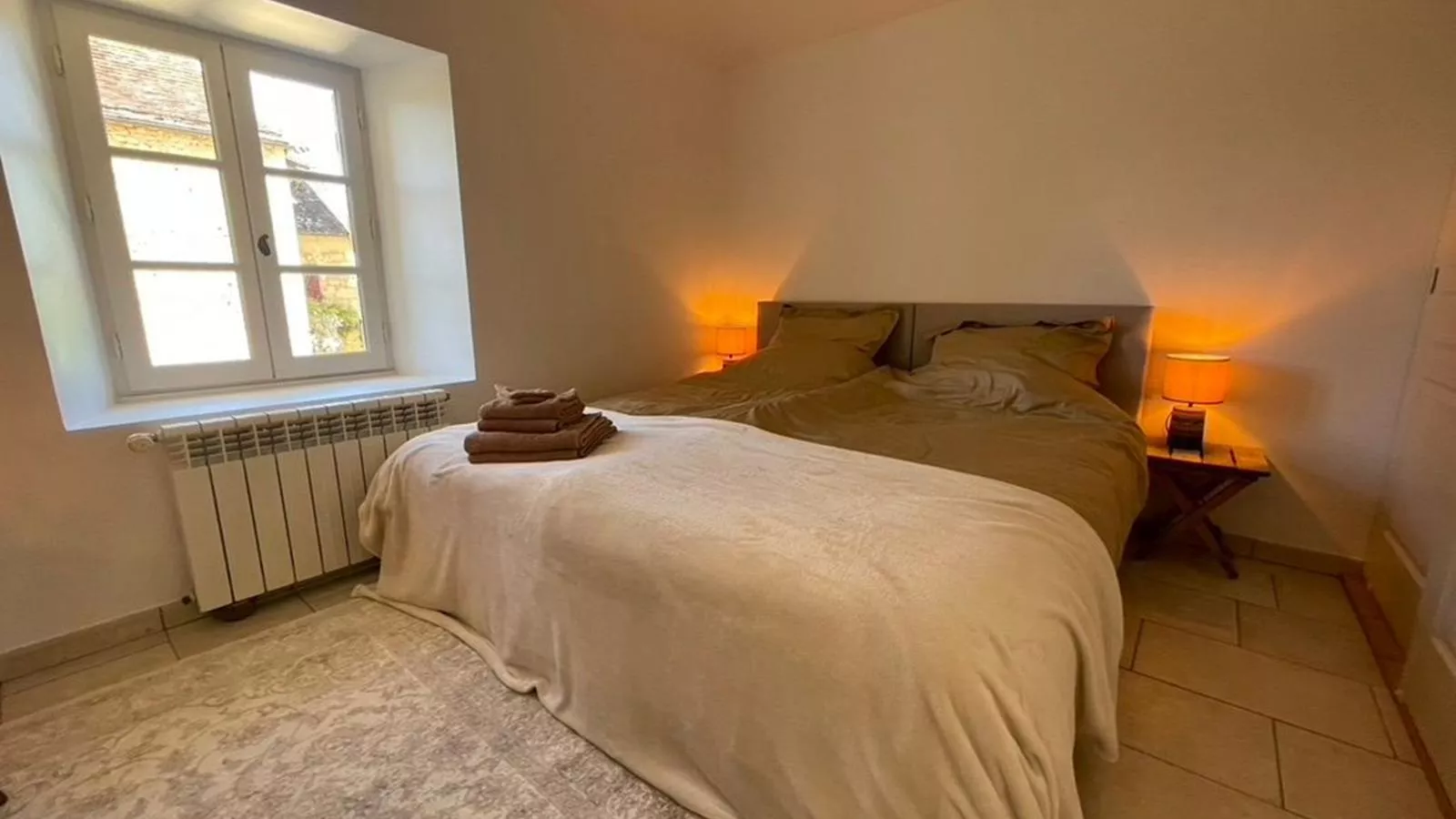 Petit gite Saint Martin le Redon-Schlafzimmer