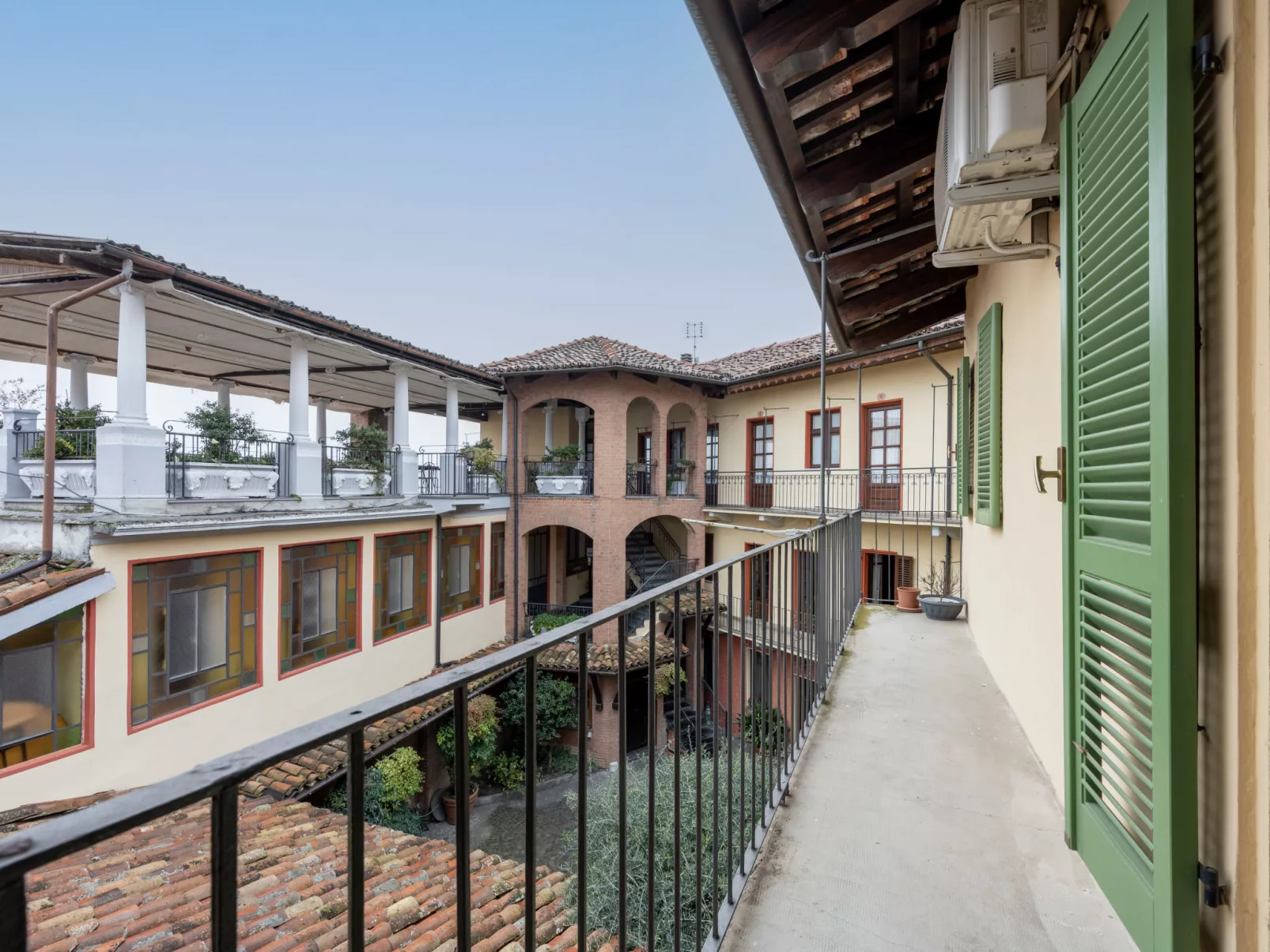 Coccoapartment-Outside