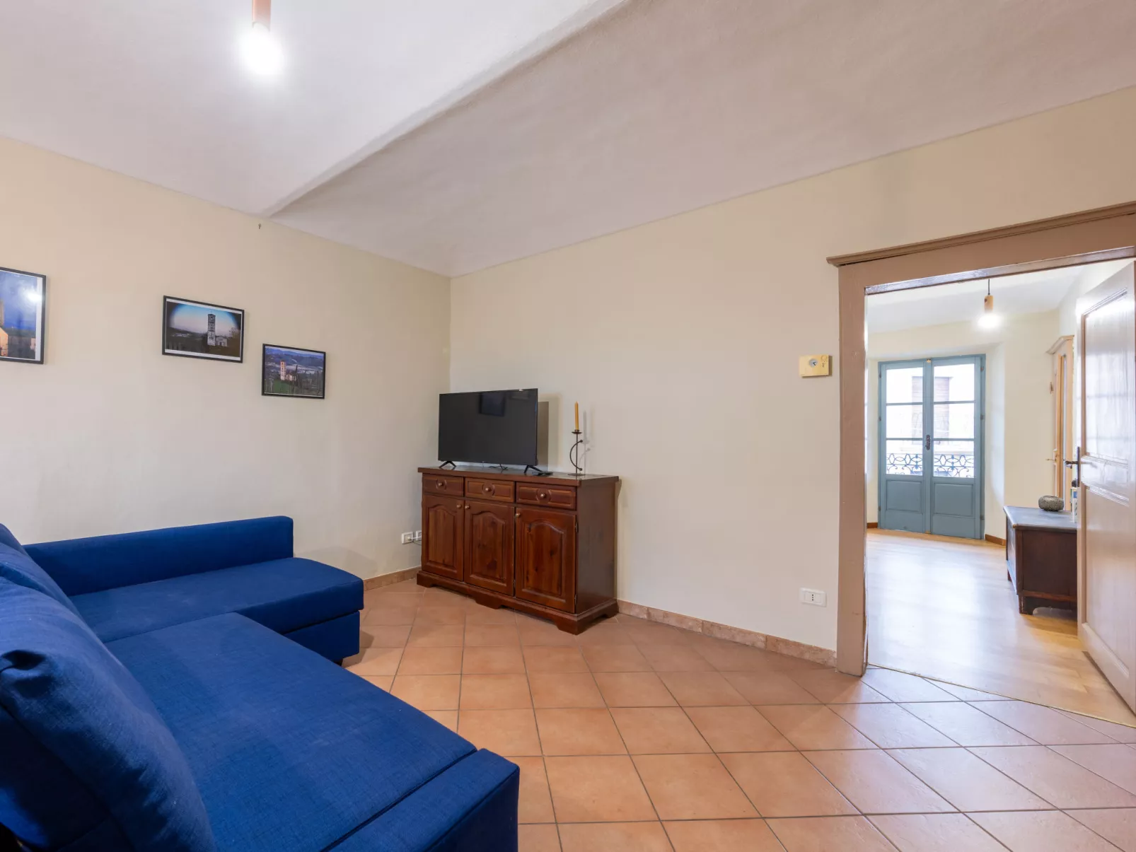 Coccoapartment-Inside