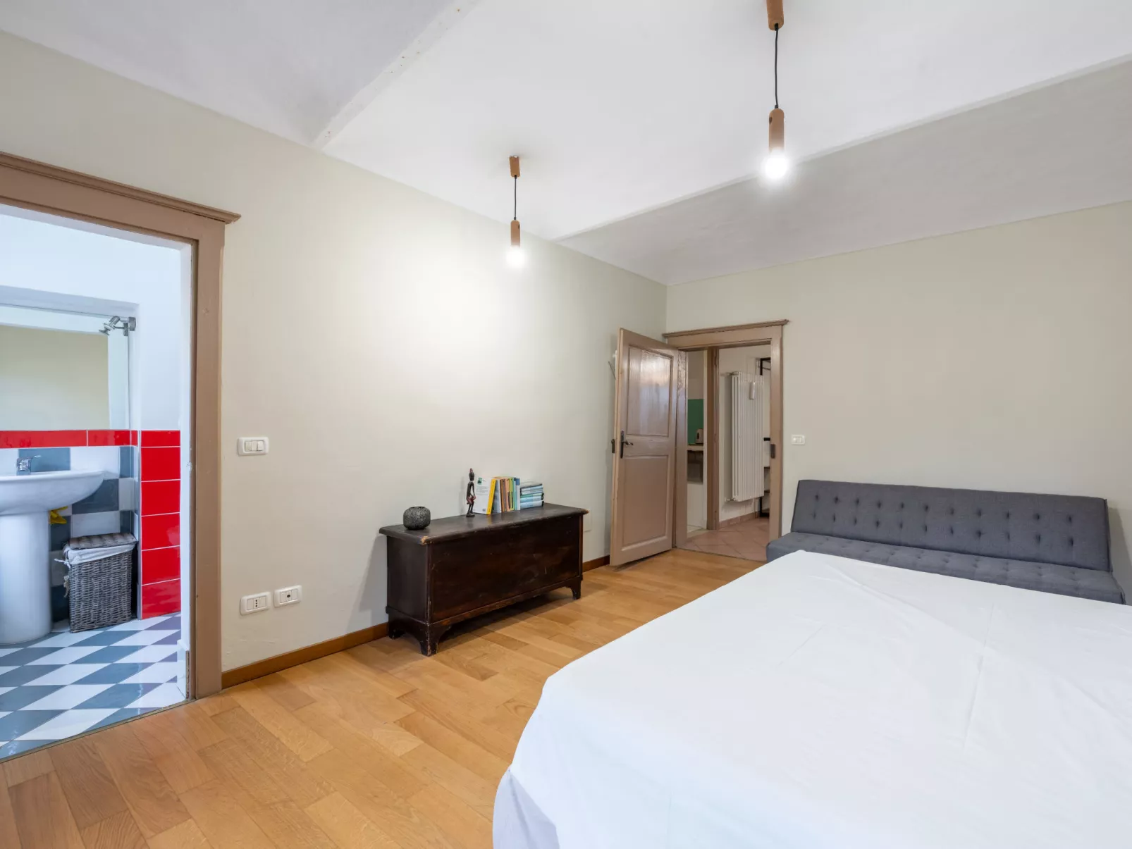 Coccoapartment-Inside