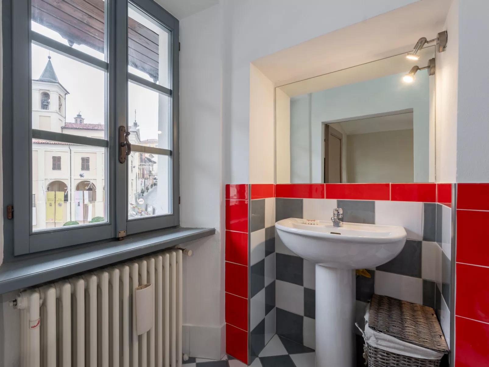 Coccoapartment-Inside