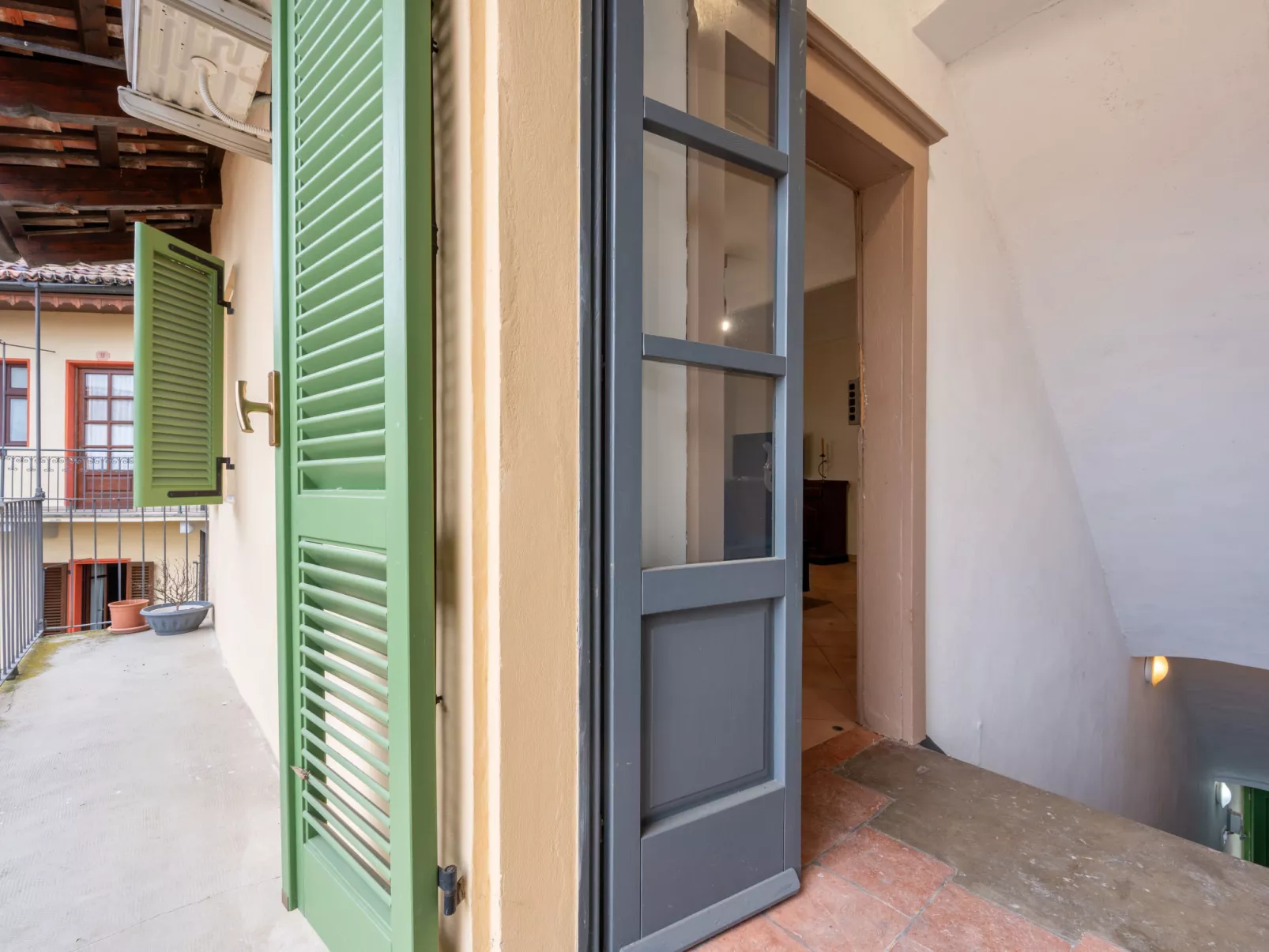 Coccoapartment-Outside