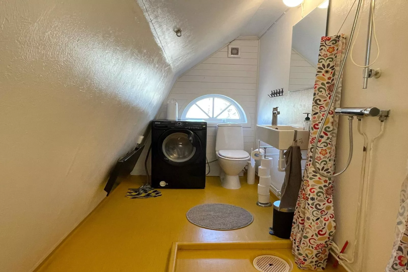 5 person holiday home in FÅRBO-Indoor