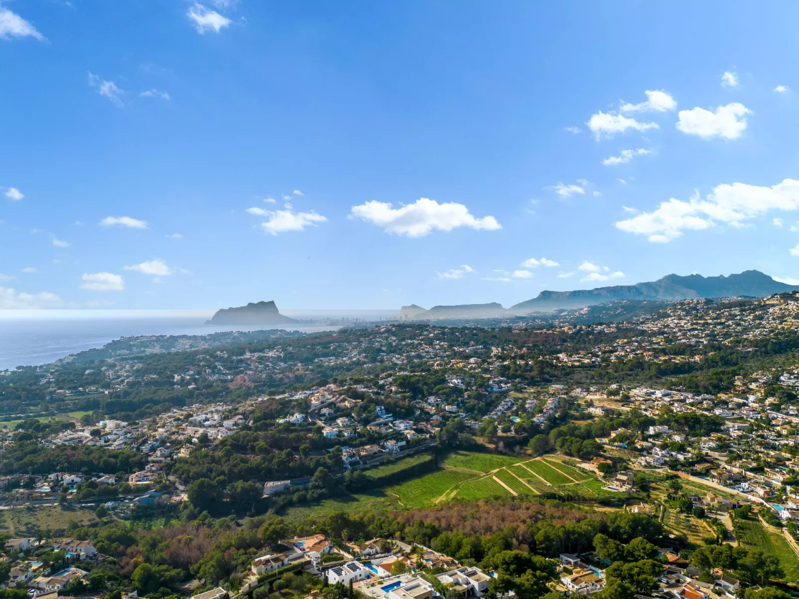 Moraira Magica-Outside