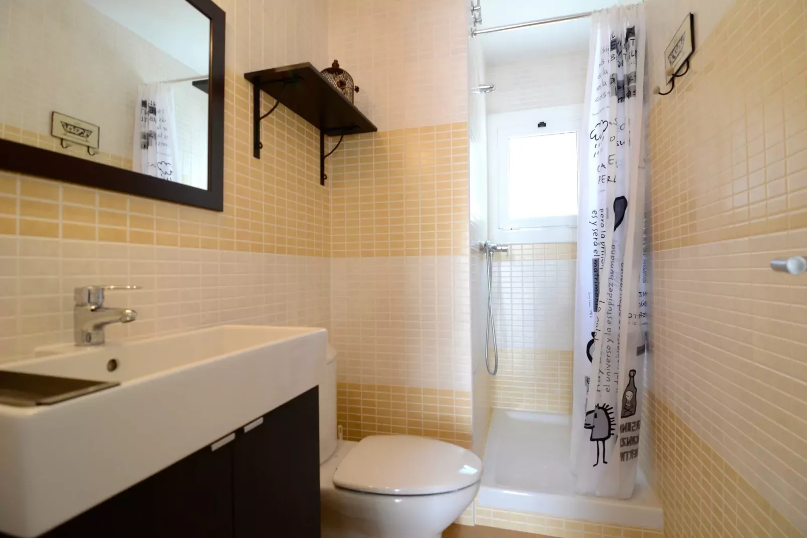 CASA GAMMA 4-Bathroom