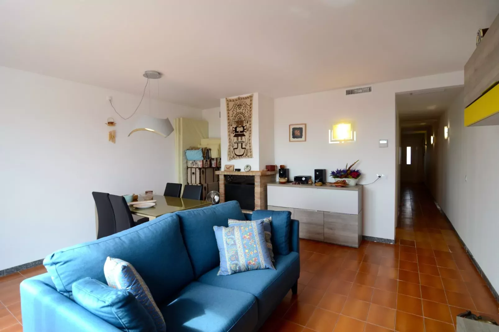 EMPORDA 4-3-Living room