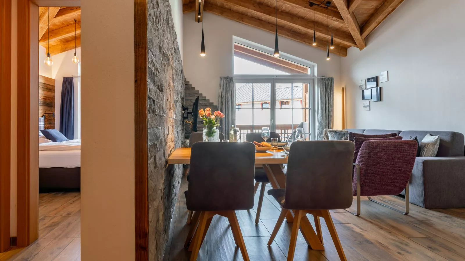 Tauern Suites Mitterwirt TOP 223-Dining room