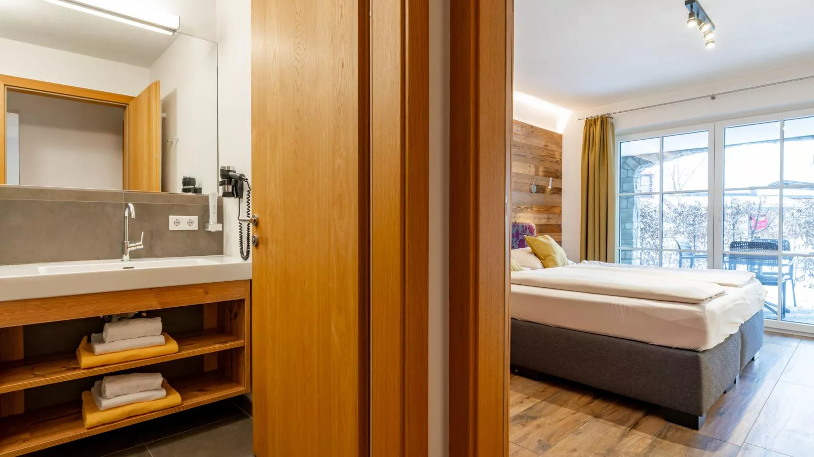 Tauern Suites Mitterwirt TOP 303-Badezimmer