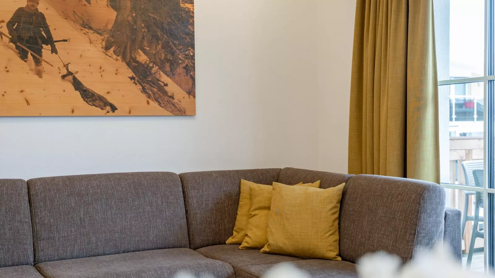Tauern Suites Mitterwirt TOP 311-Living room