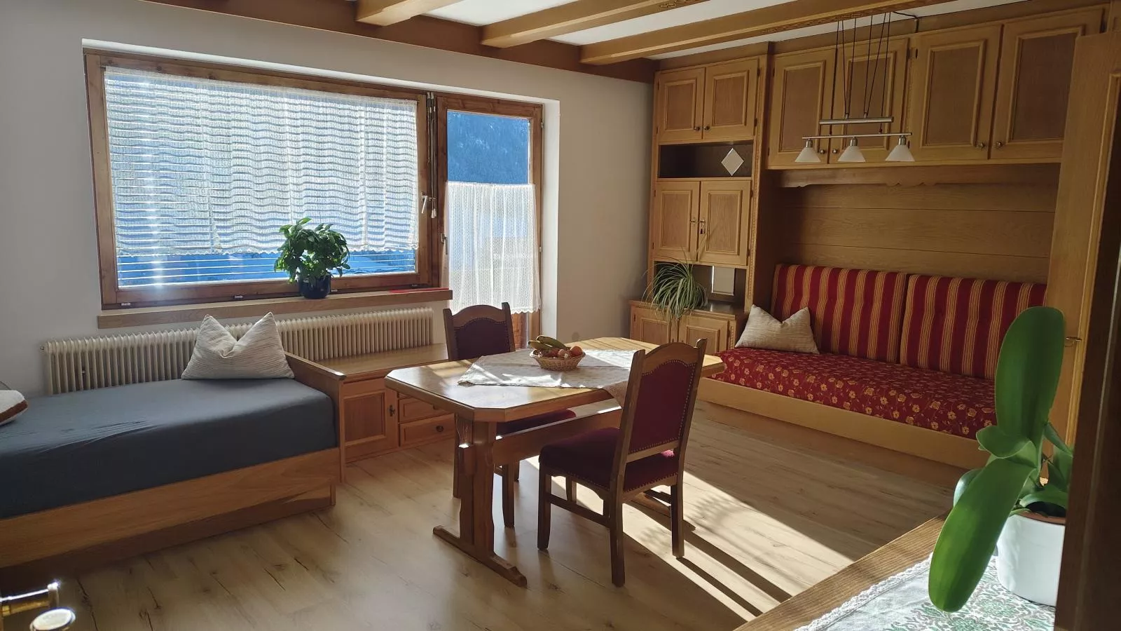 Berghof-Living room