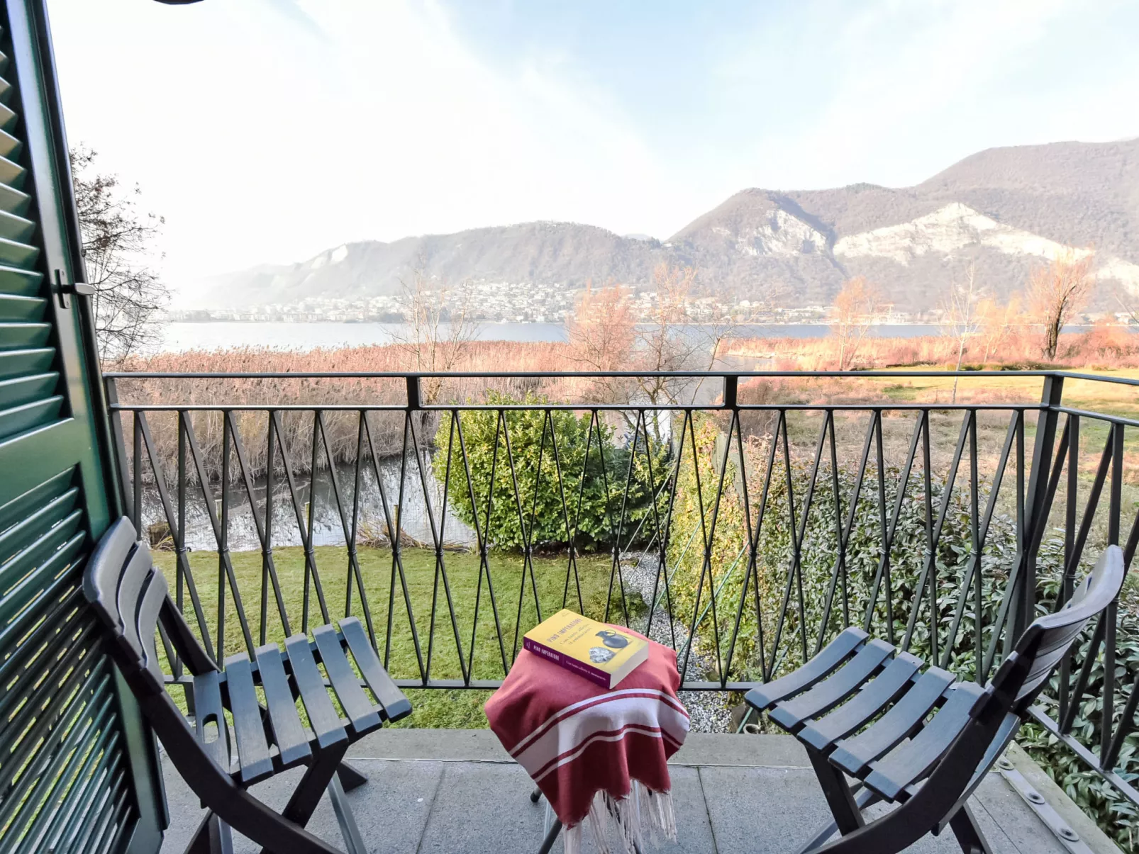 La Casetta sul Lago-Outside