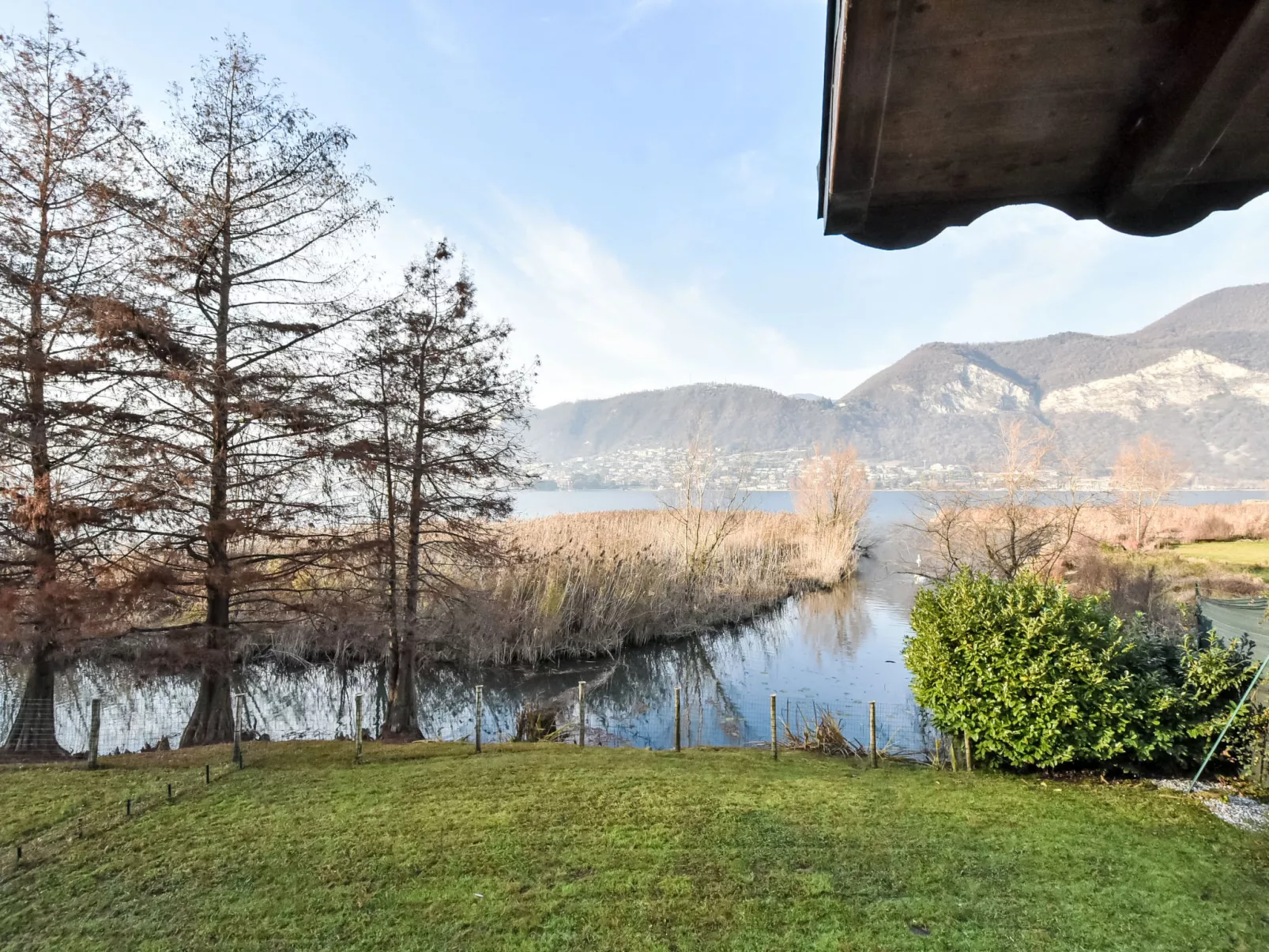 La Casetta sul Lago-Outside