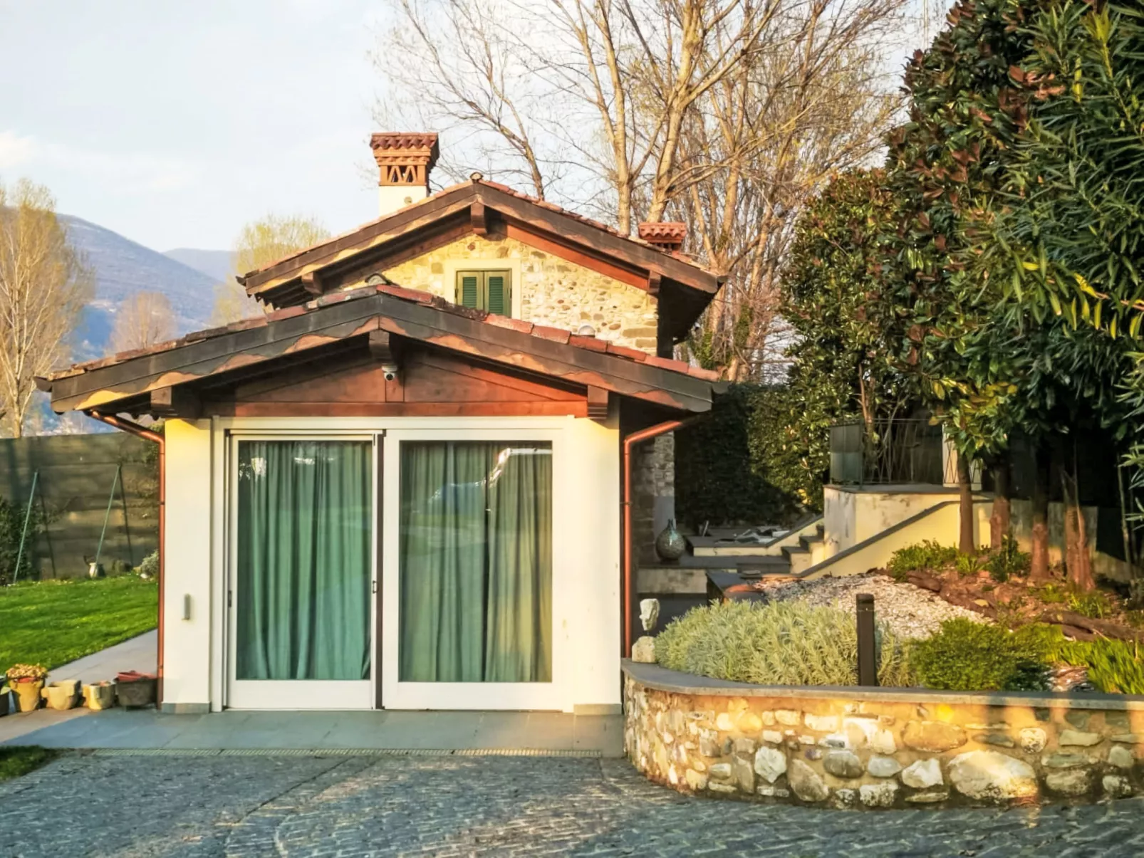 La Casetta sul Lago-Outside
