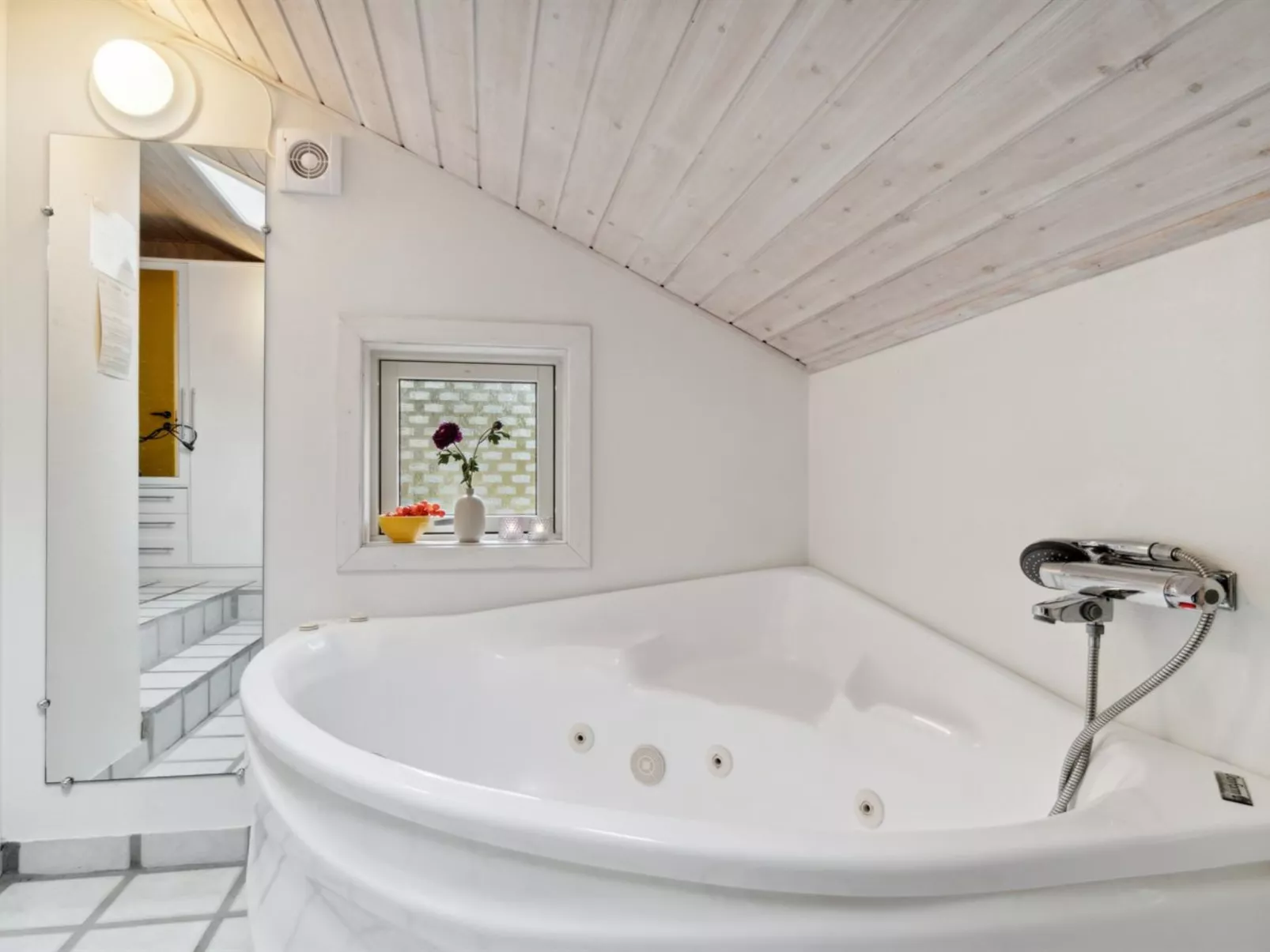 "Aimo" - 300m from the sea-Inside