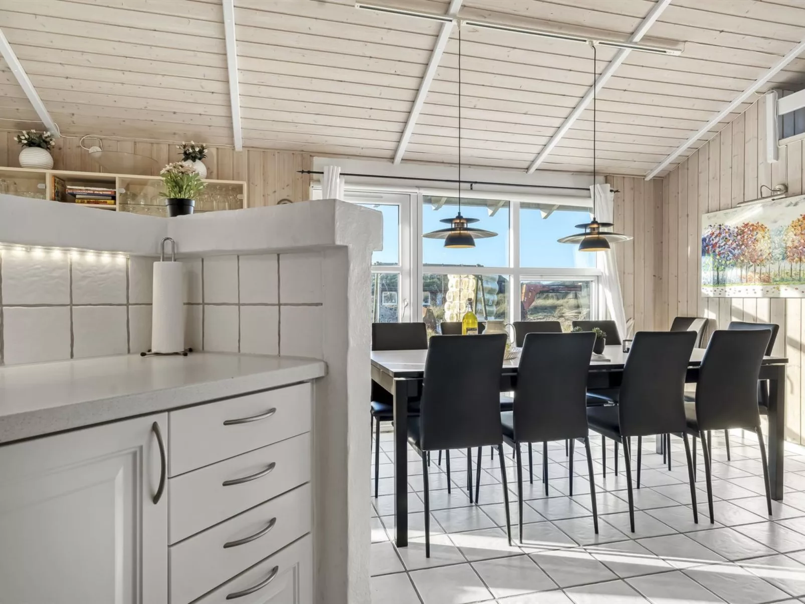 "Adrienne" - 490m from the sea-Inside