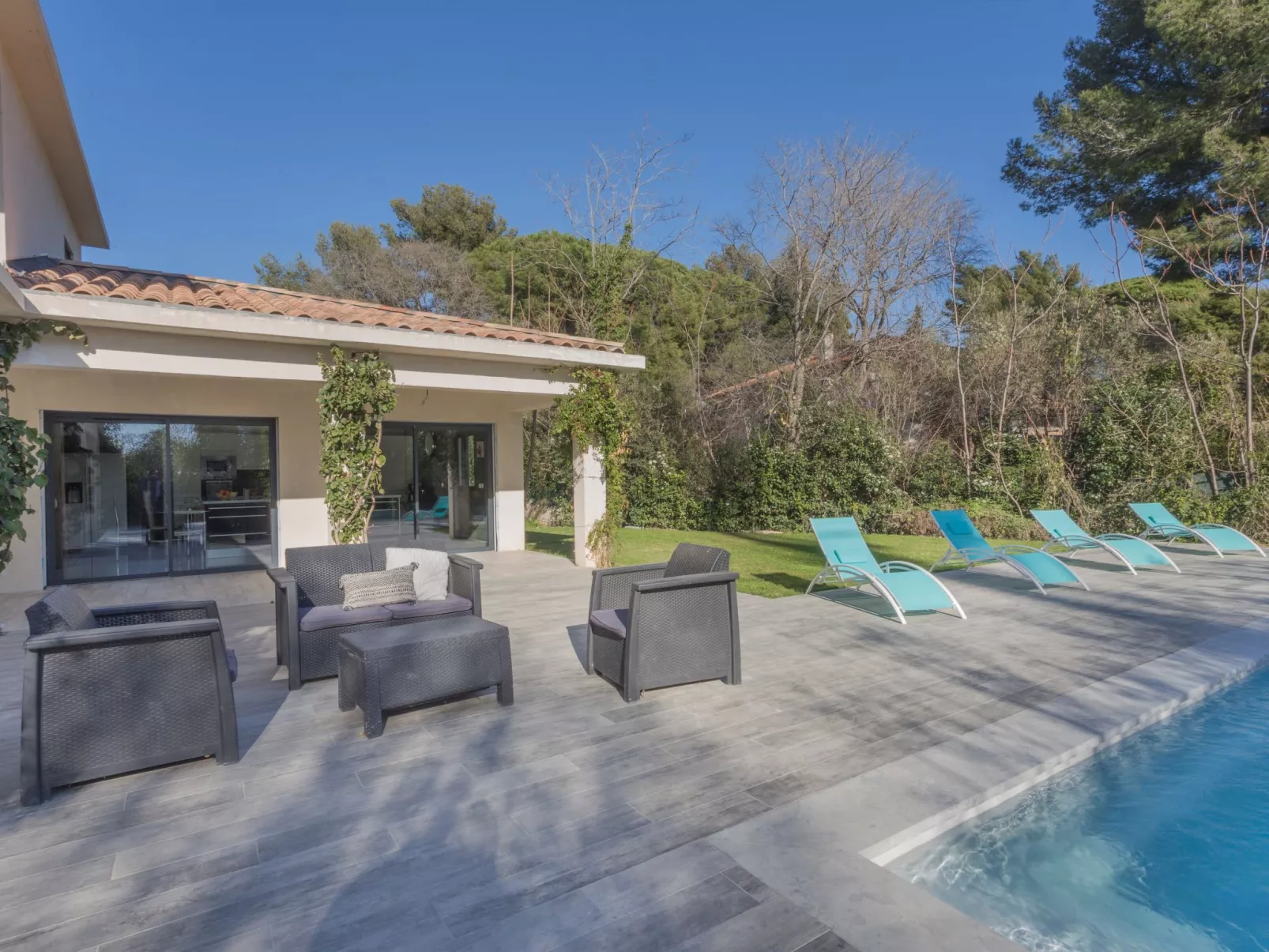 Villa-Outside