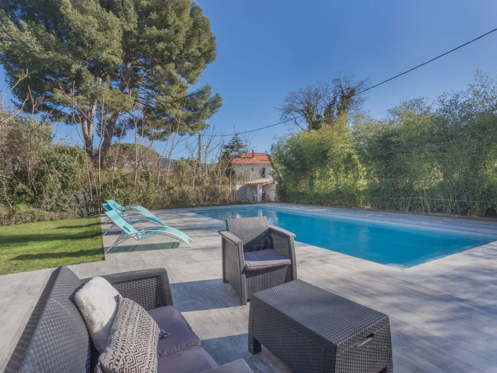Villa-Outside