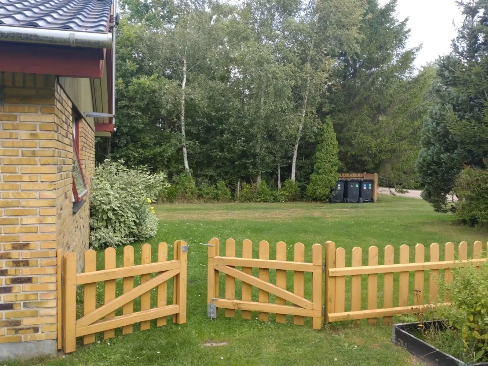 "Kasper" - 700m from the sea-Draußen