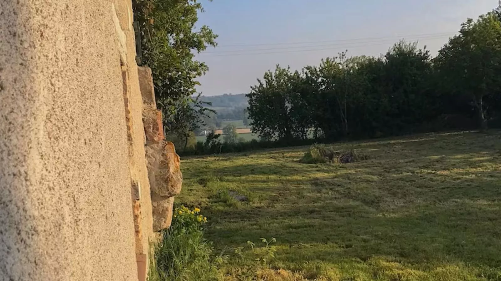 Lapeyrouse Bonnet-Gardens summer