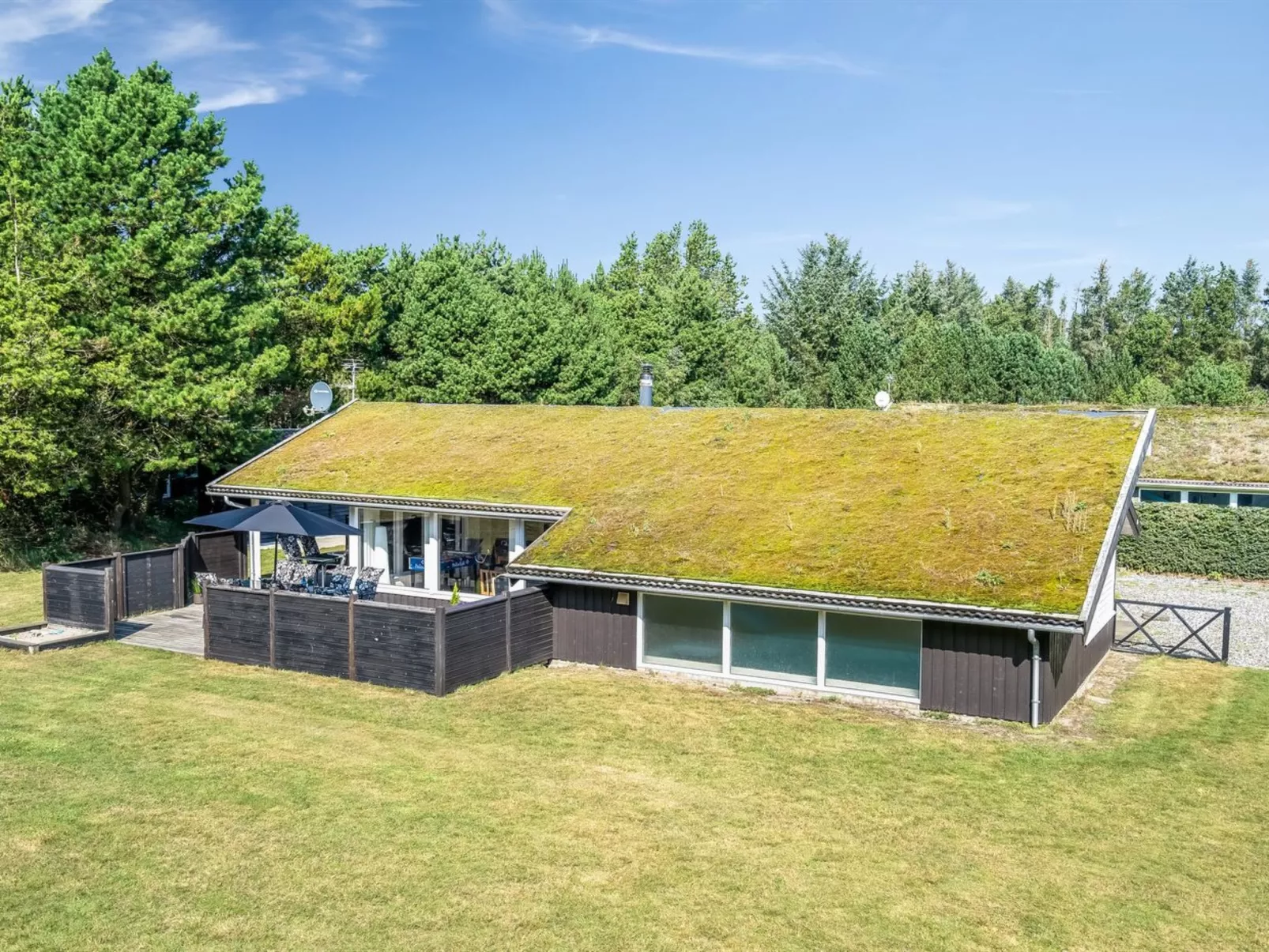"Arild" - 900m from the sea-Outside