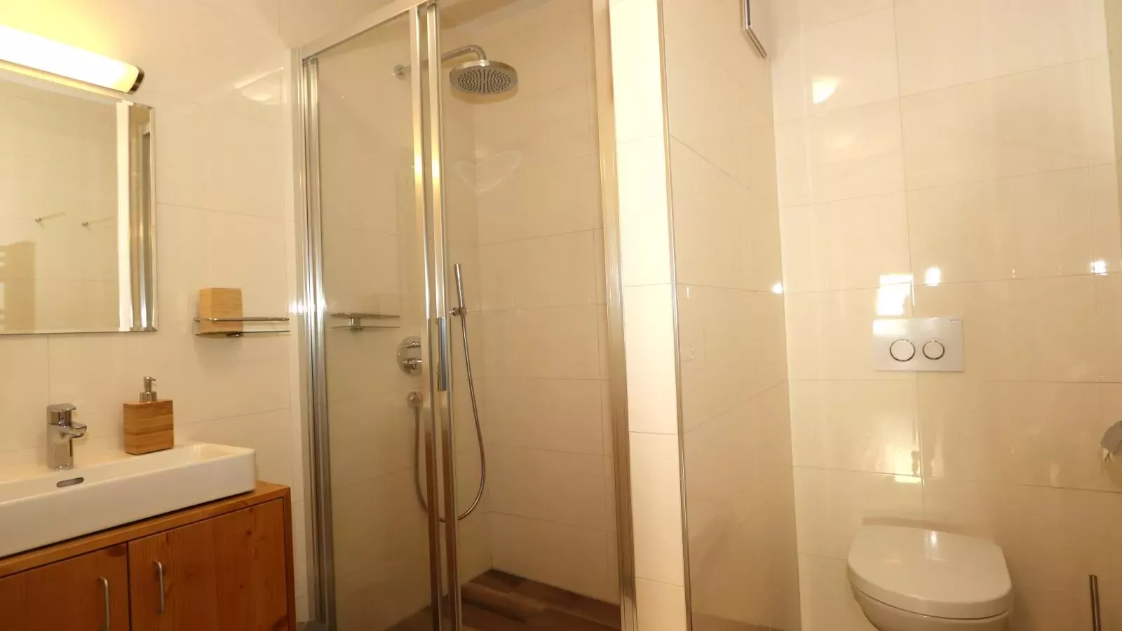 Waidachhaus 16-Salle de bain