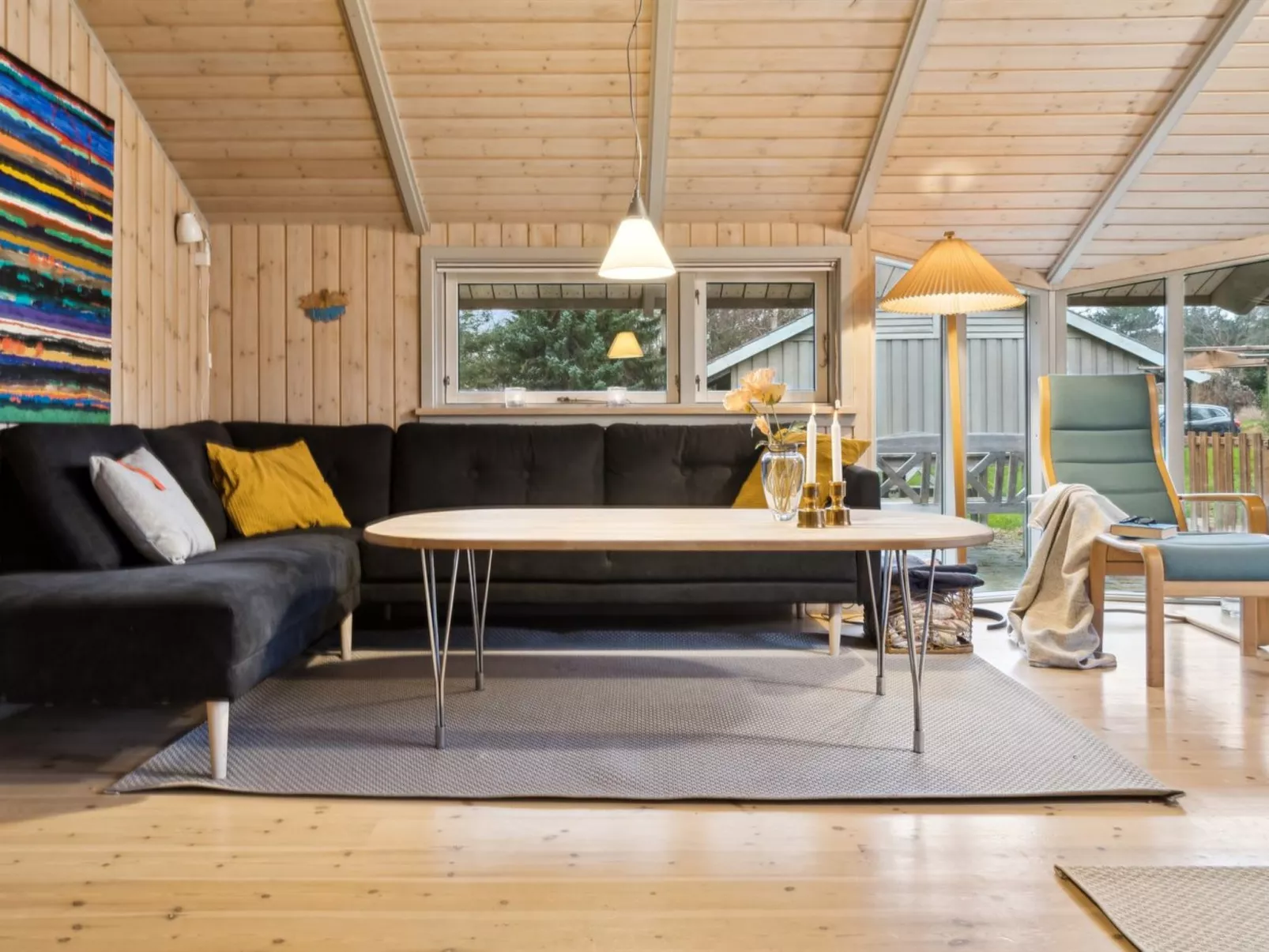 "Arent" - 1.1km from the sea-Drinnen