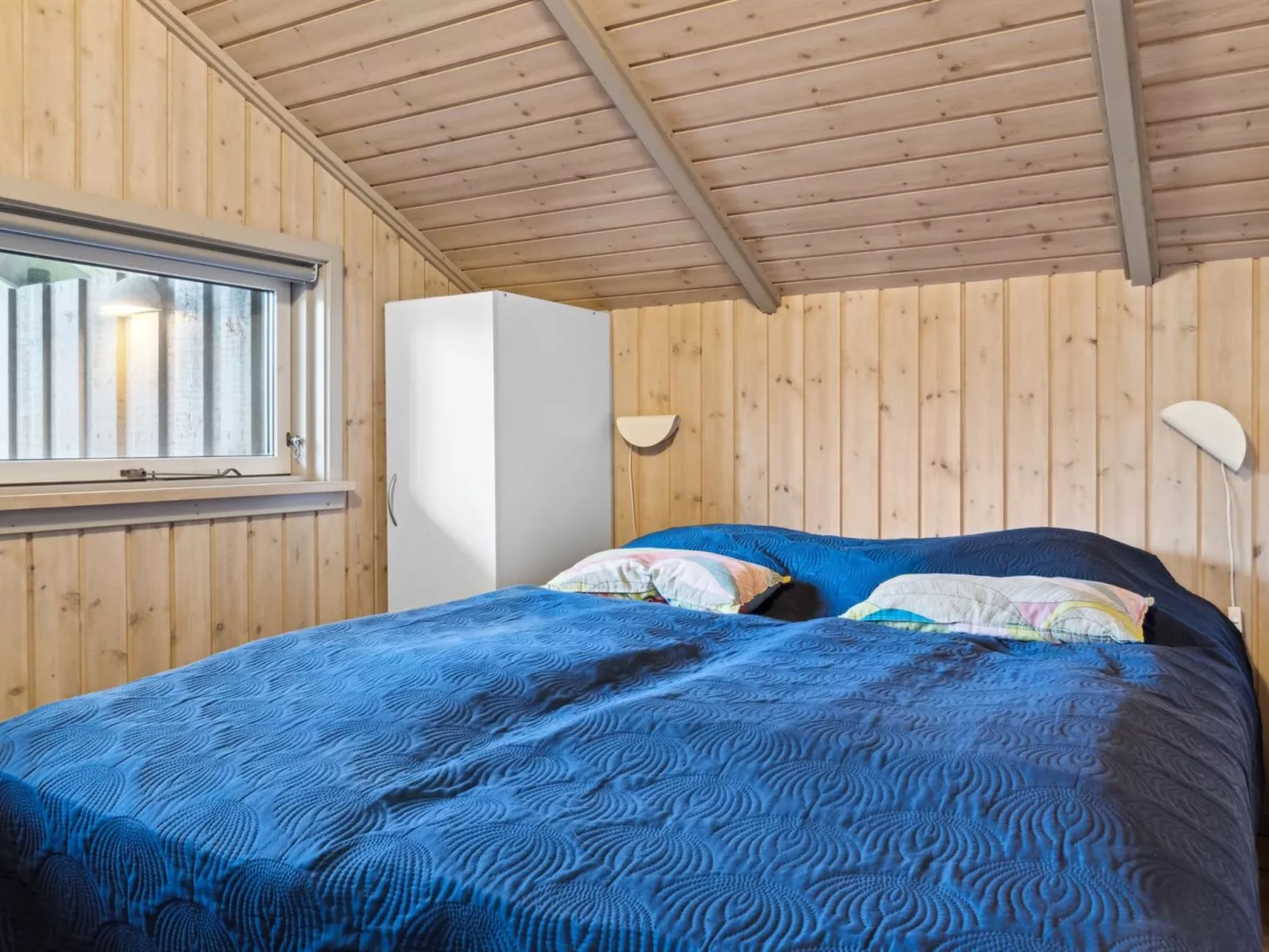 "Arent" - 1.1km from the sea-Drinnen