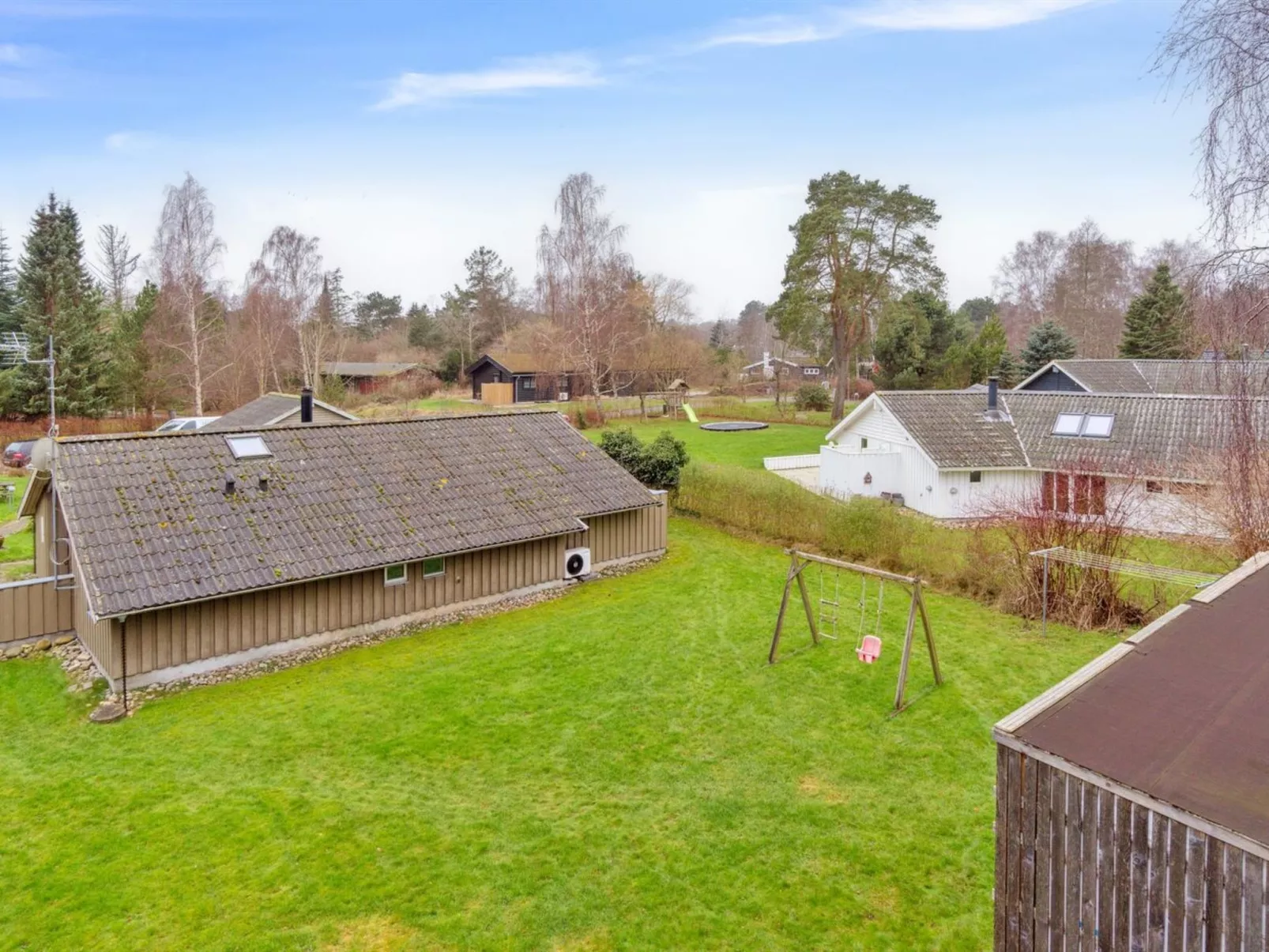 "Arent" - 1.1km from the sea-Draußen