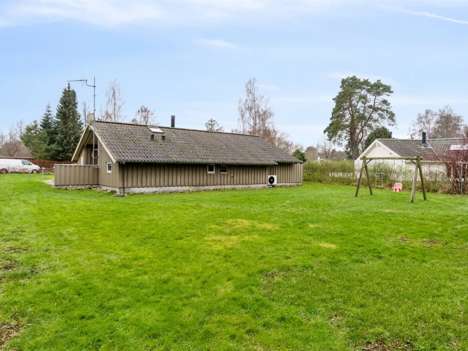 "Arent" - 1.1km from the sea-Draußen