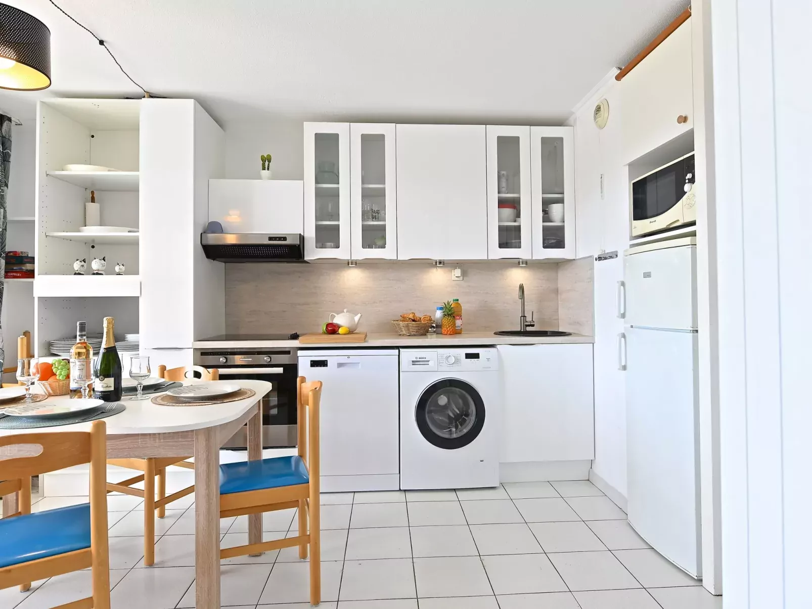 Le Hameau (L2 202)-Drinnen