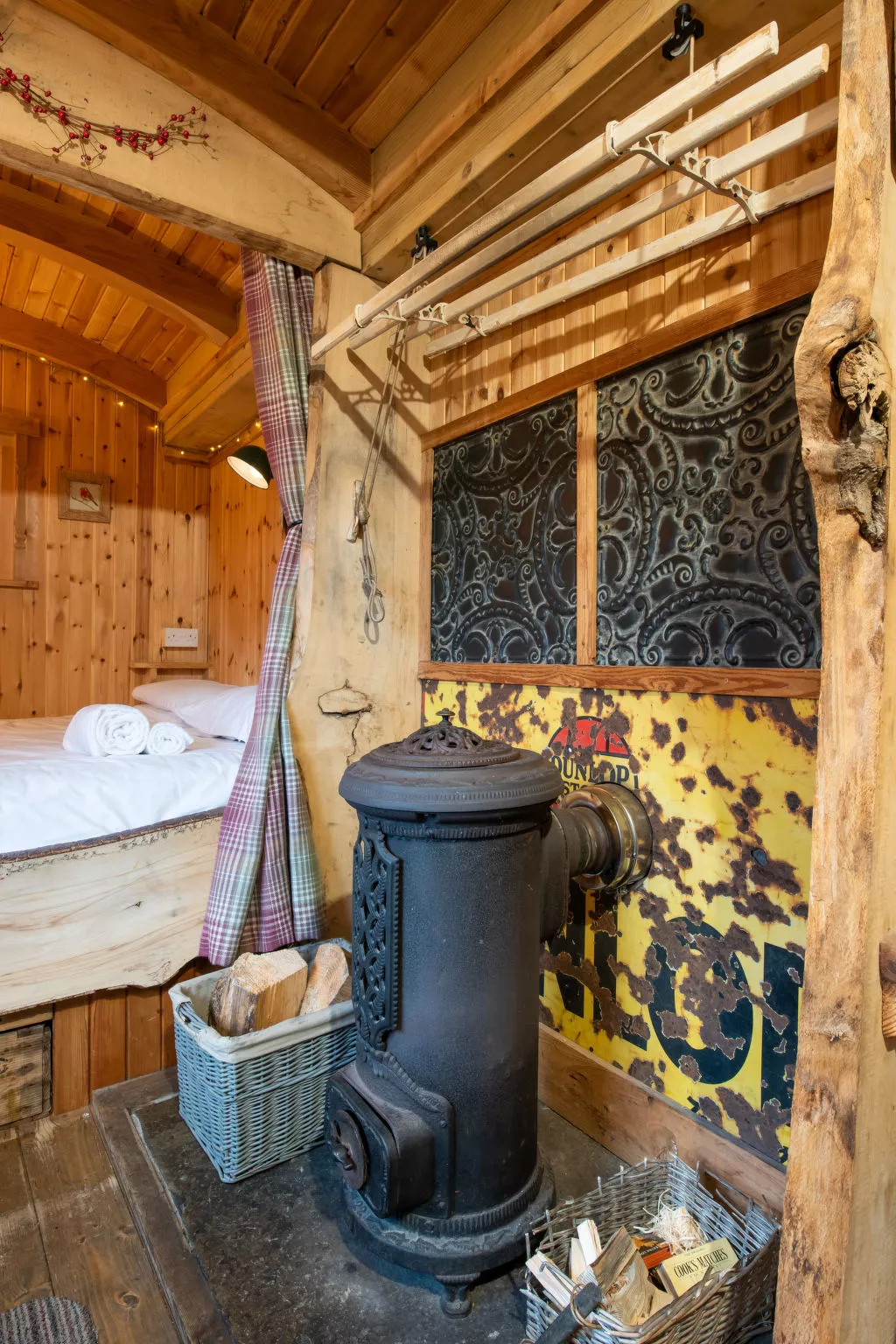 Shepherds Hut-Inside