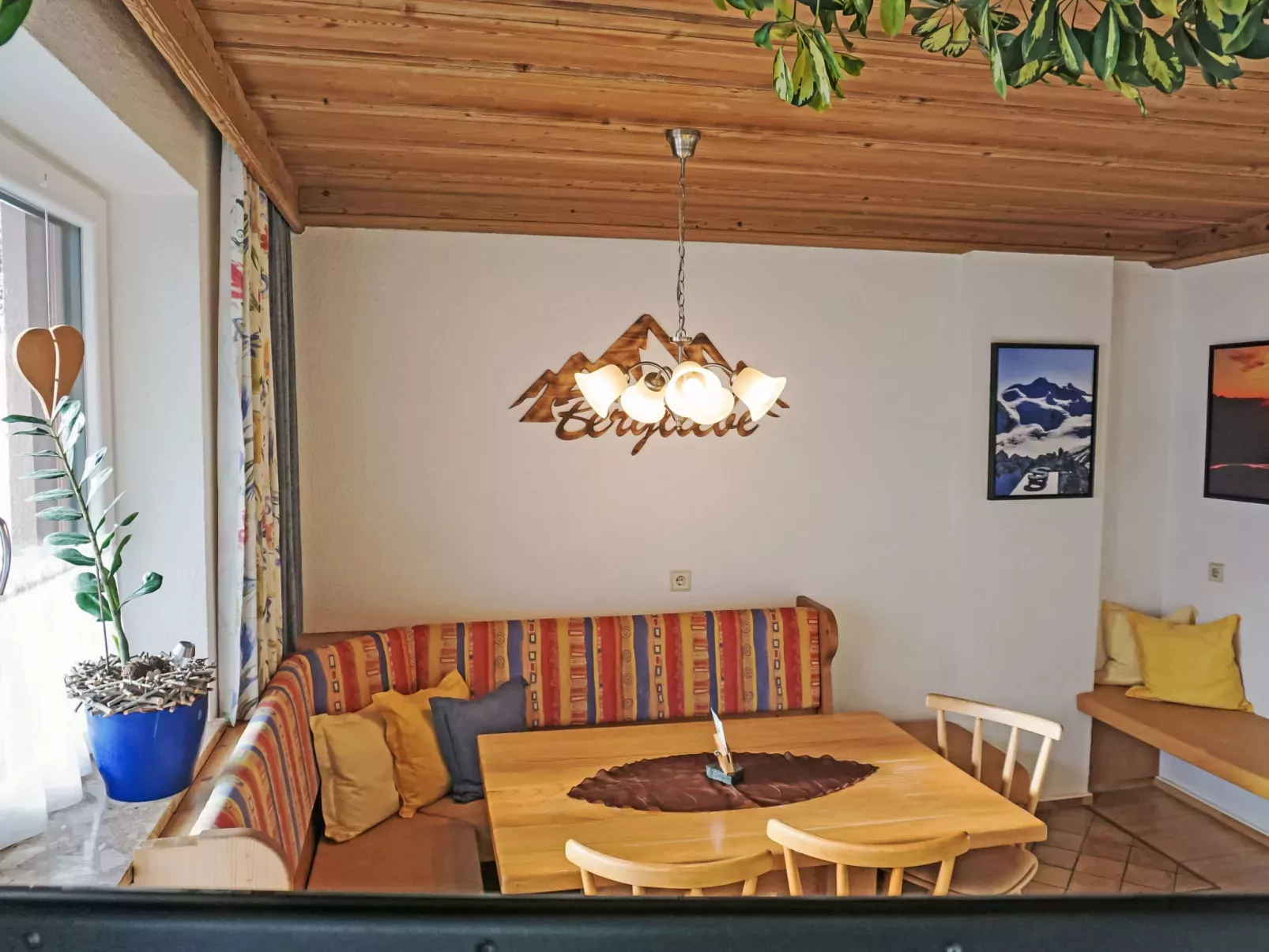 Daheim – Bergliebe-Inside