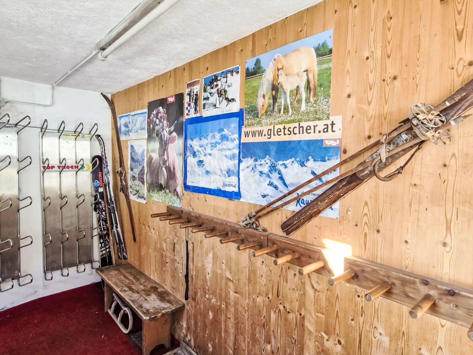 Haflingerhof Almrose-Inside