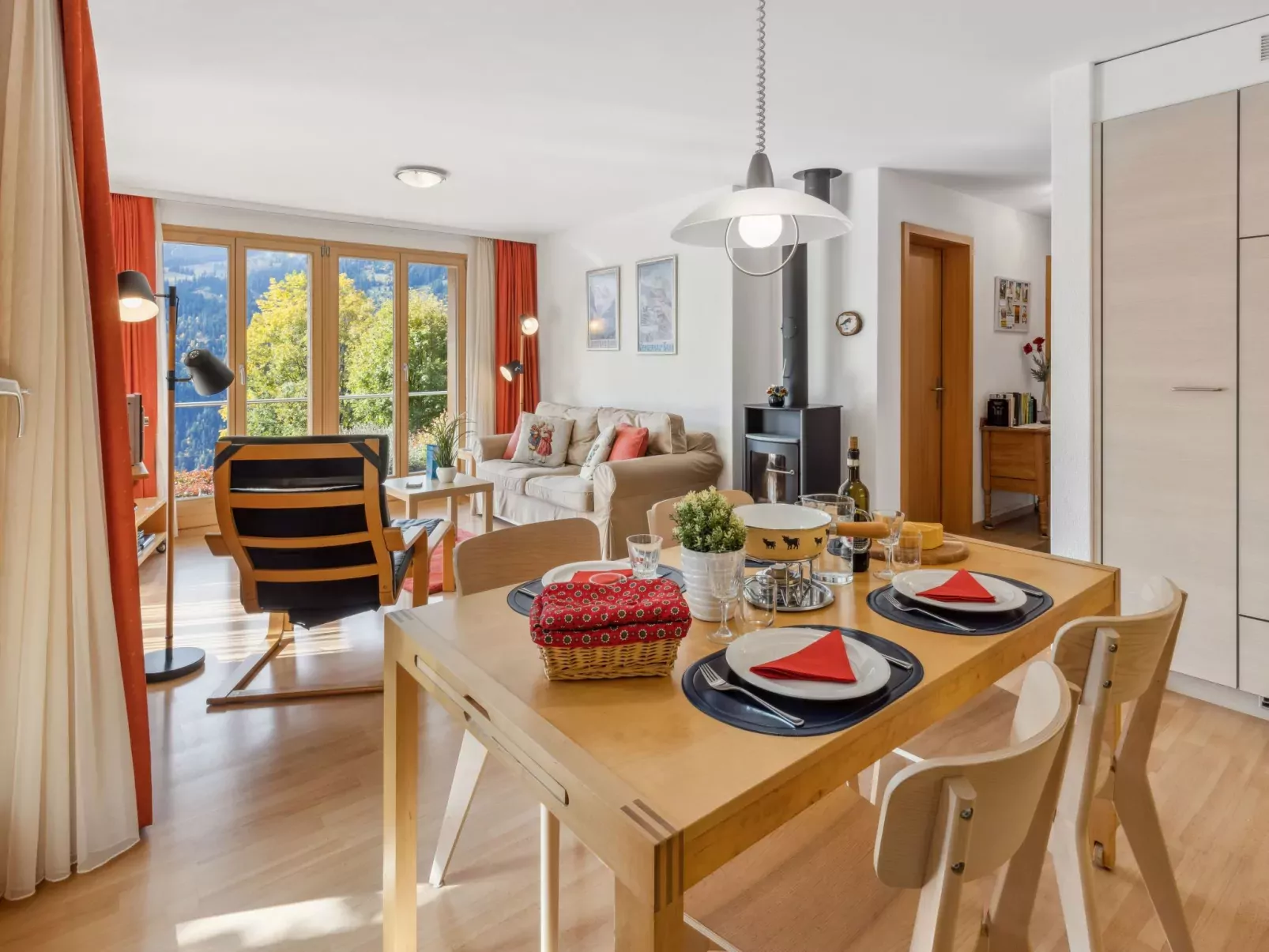 Silberhorn Apt. V-Dedans