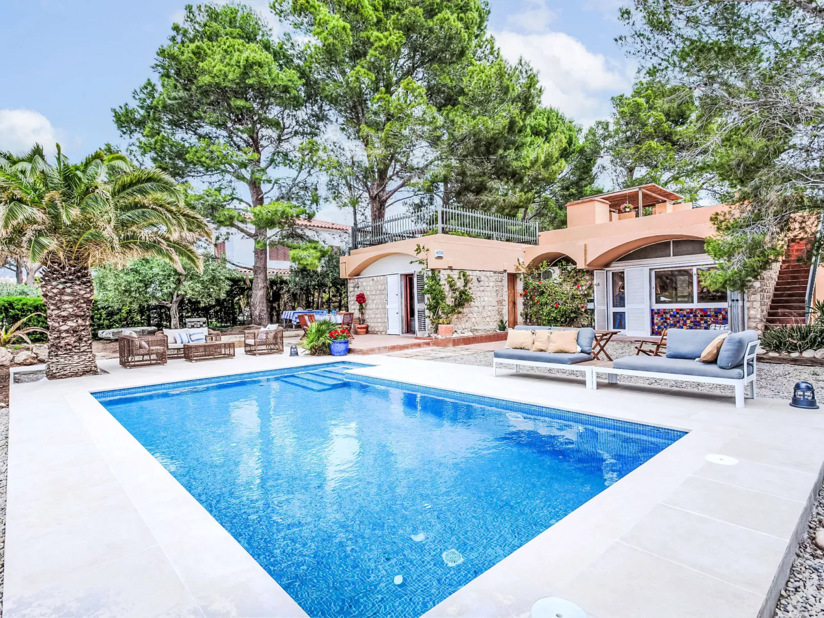 Platja Calafato-Draußen