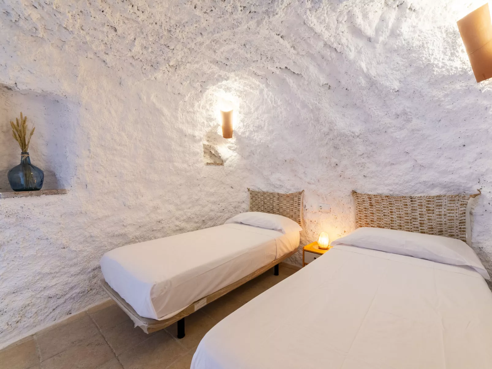 Casa Cueva Maria Zambrano-Inside
