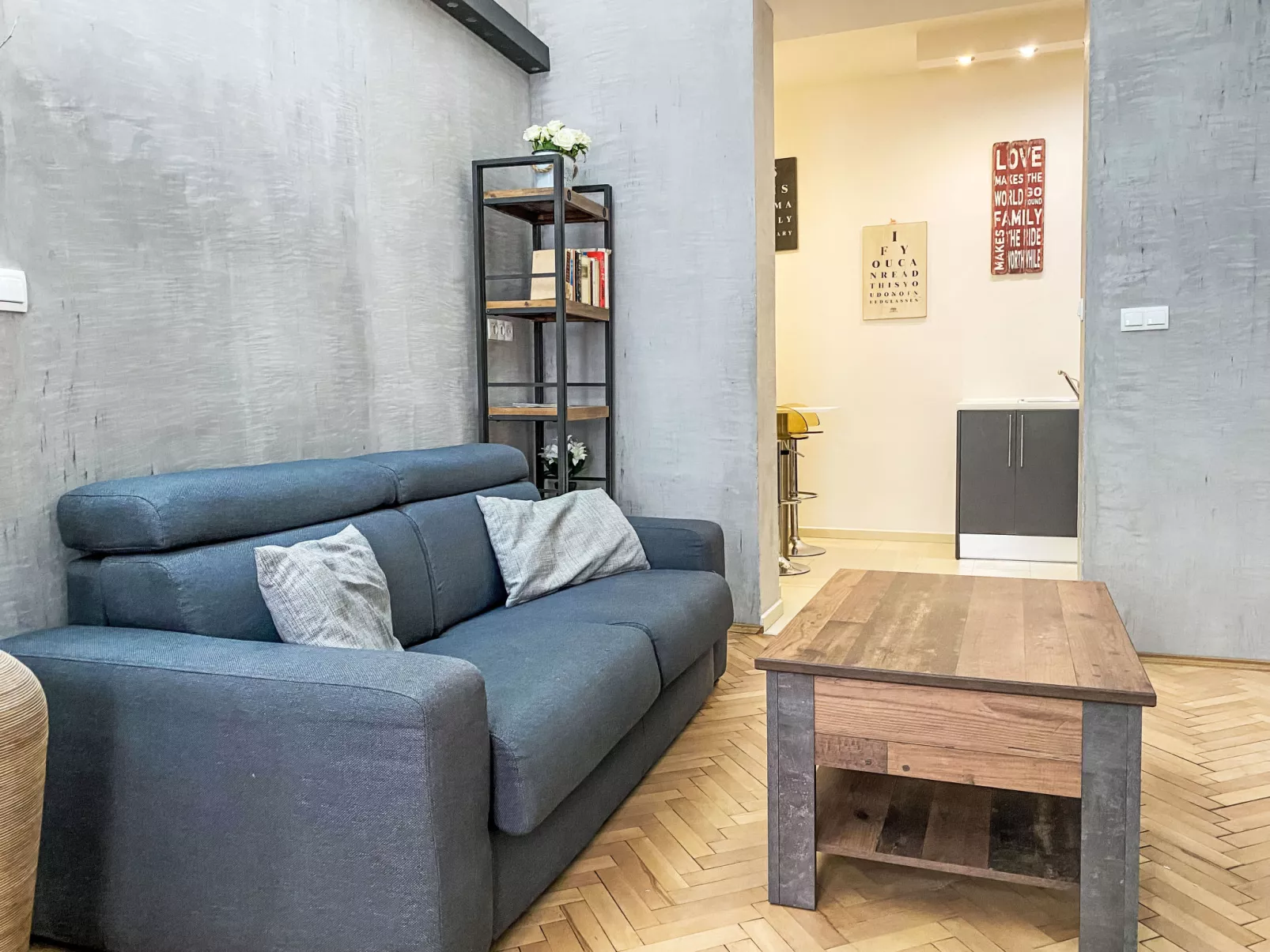 Golden Stage Nook-Drinnen