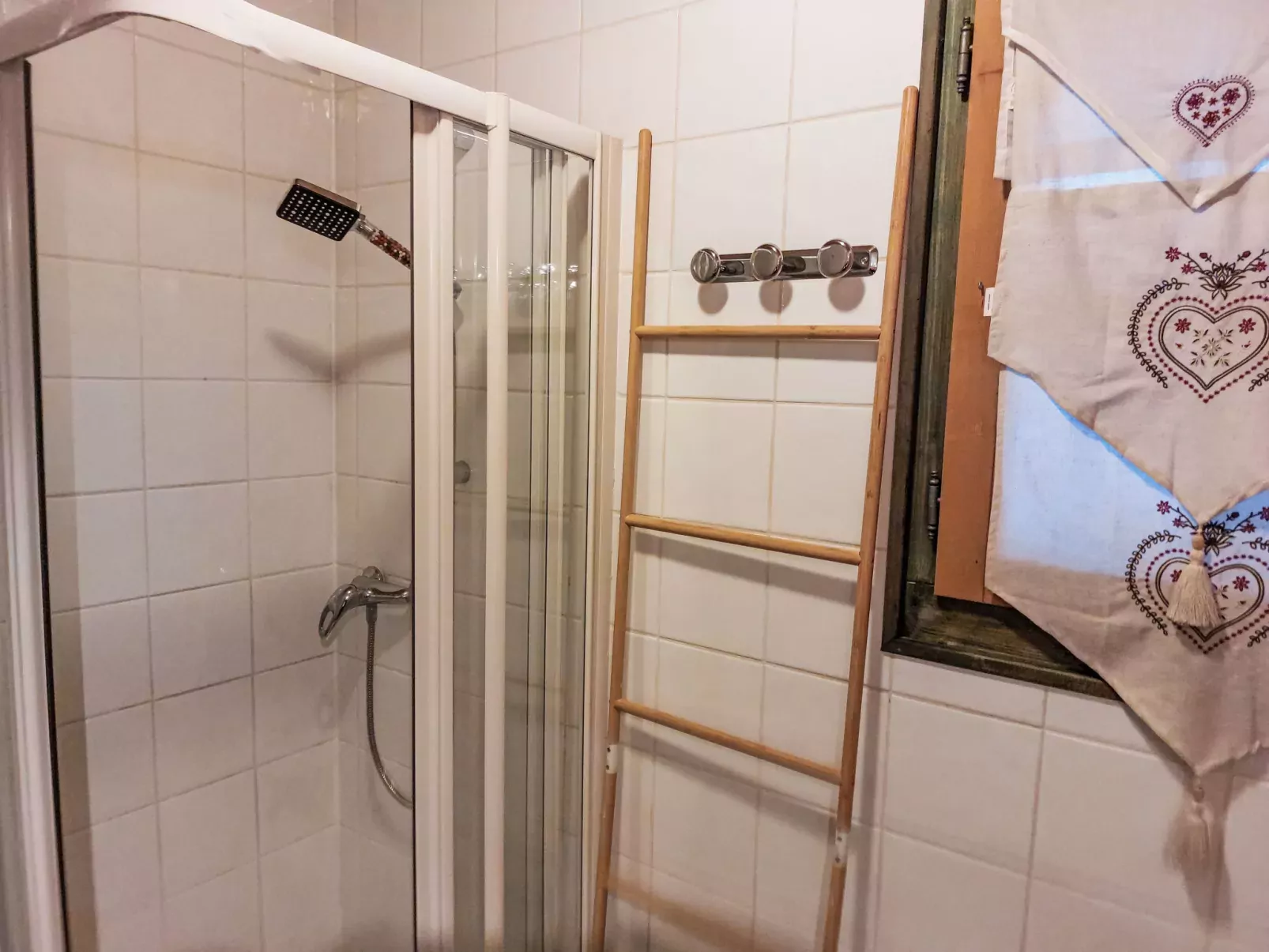 Le clos Alpin-Inside