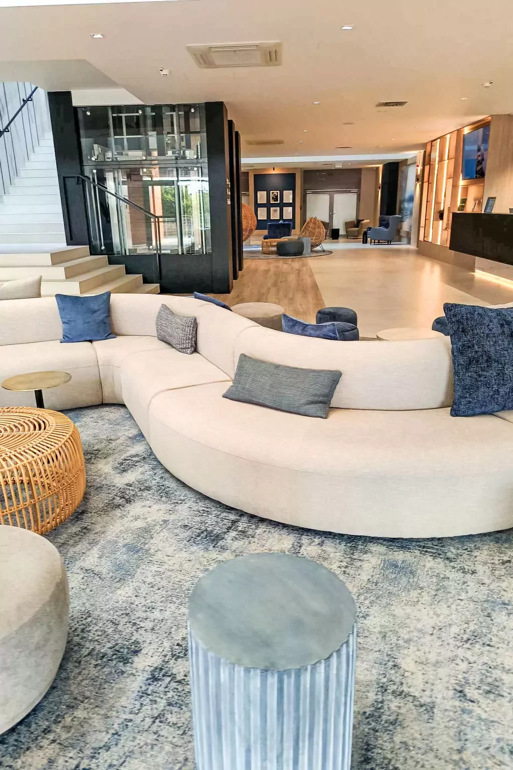 Mistral Porta Mare-Inside