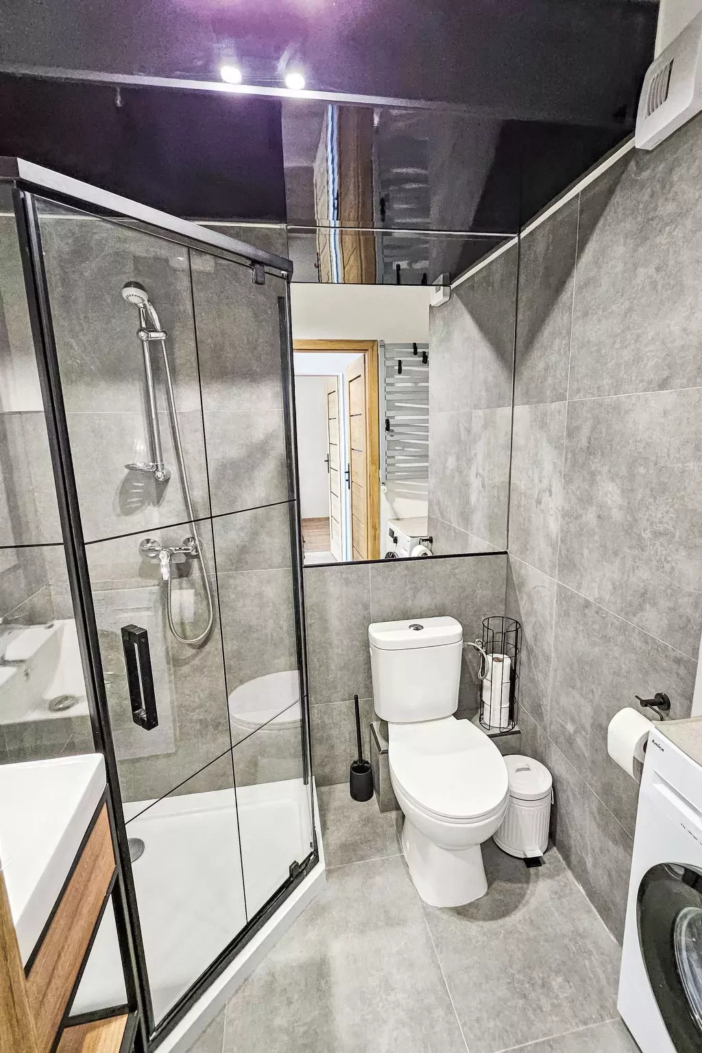 Mistral Porta Mare-Inside