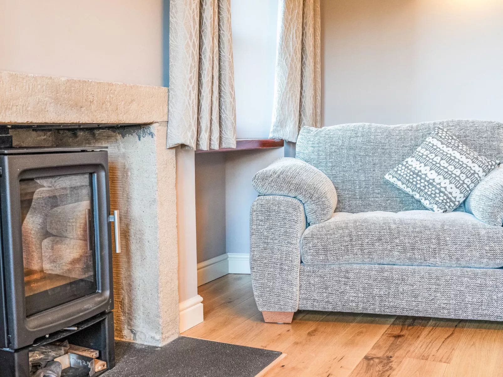 Rose Cottage-Inside