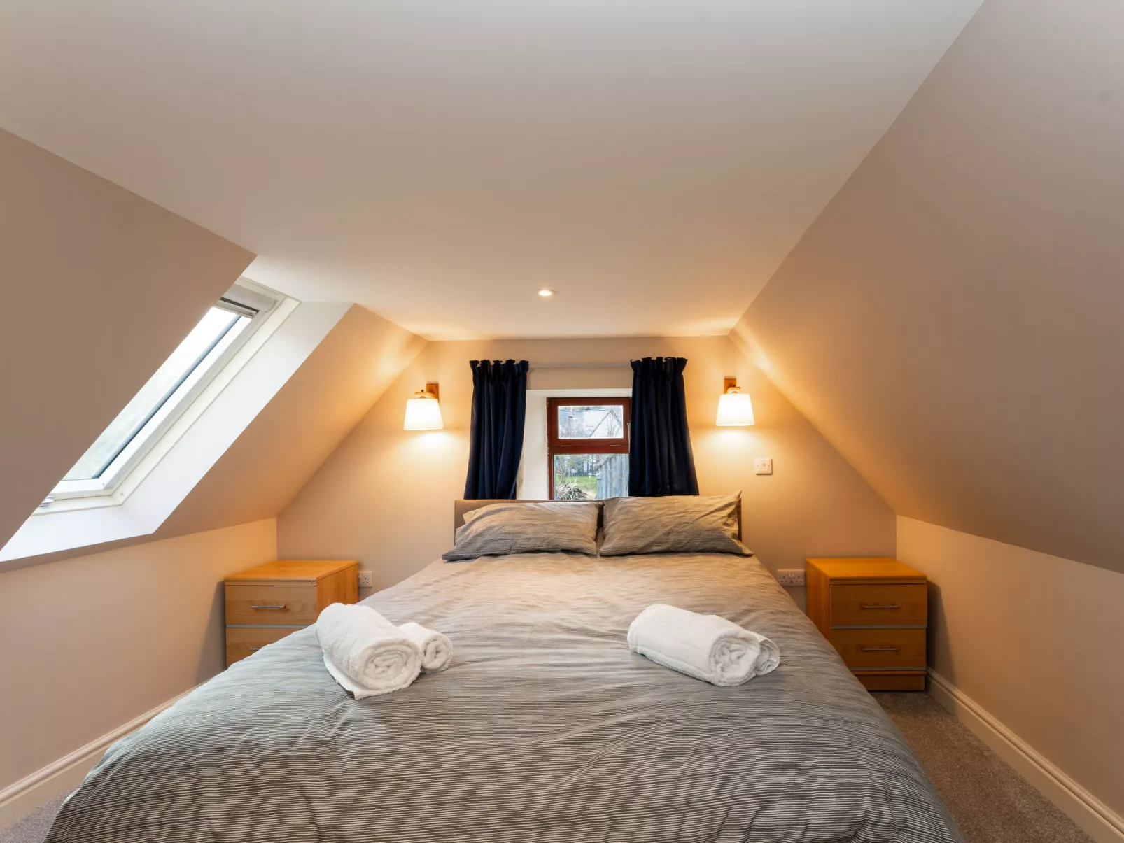 Rose Cottage-Inside