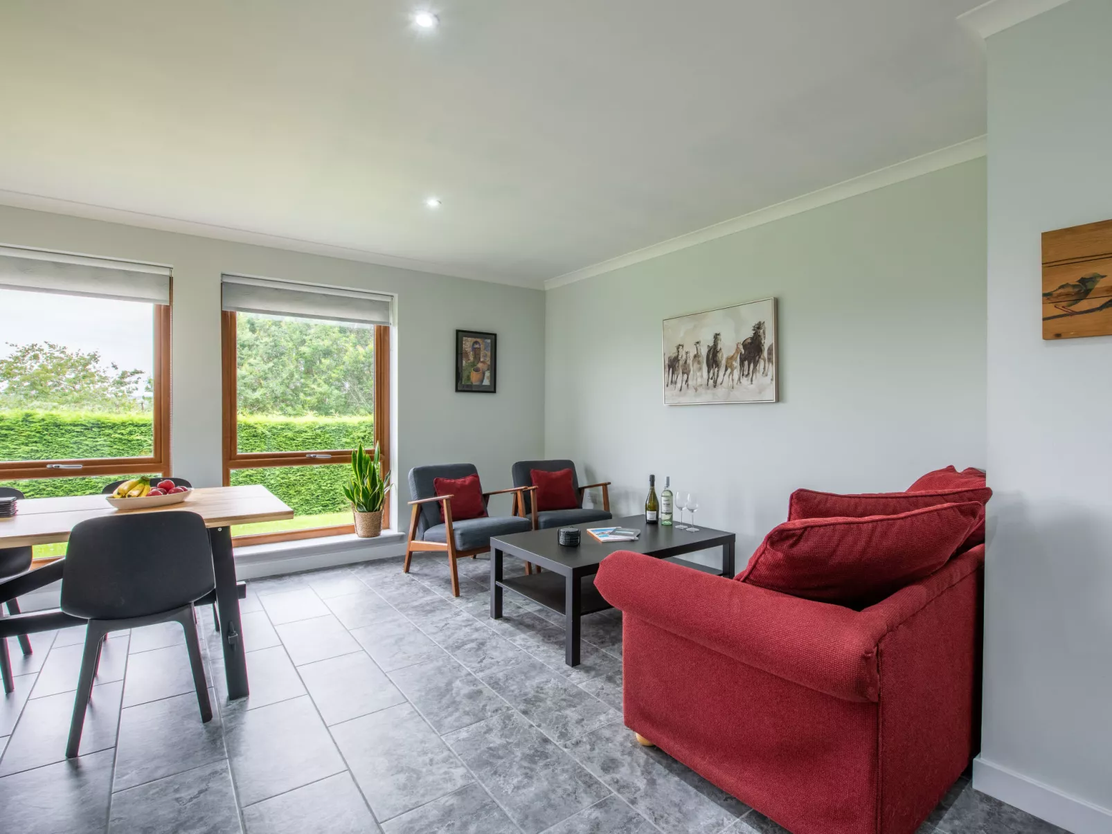 Springbank Lodge-Inside