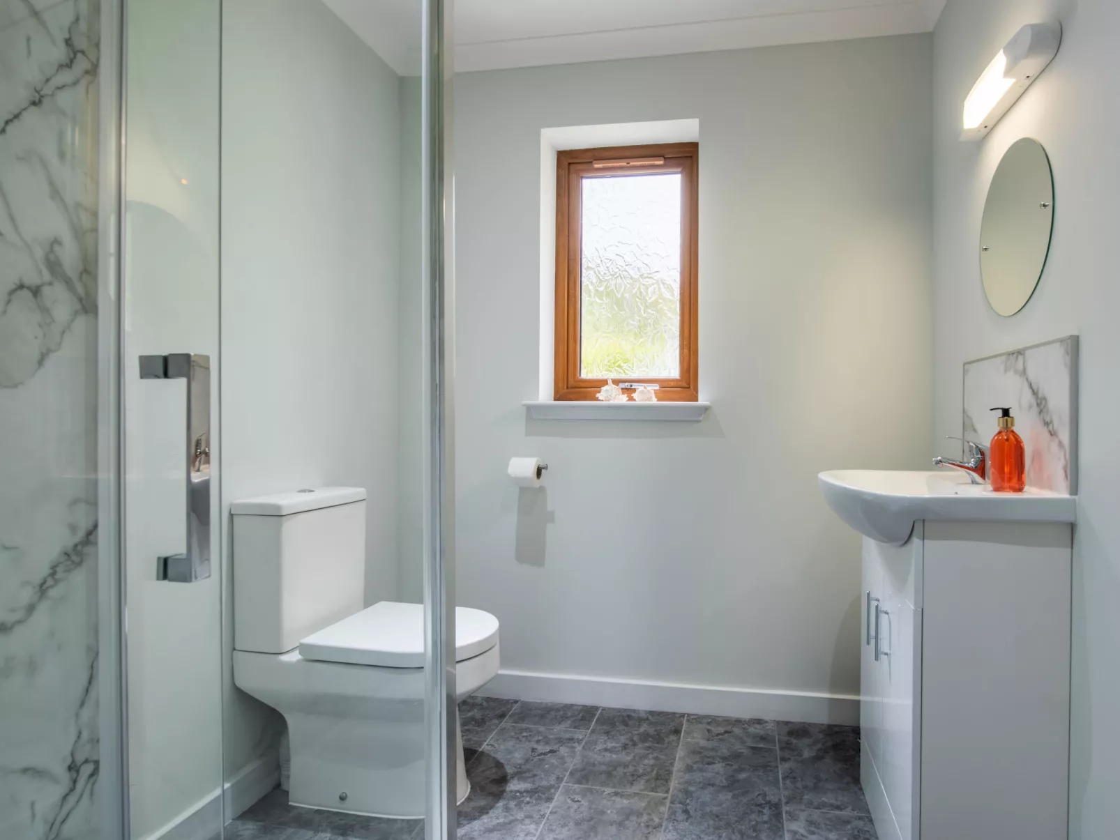 Springbank Lodge-Inside