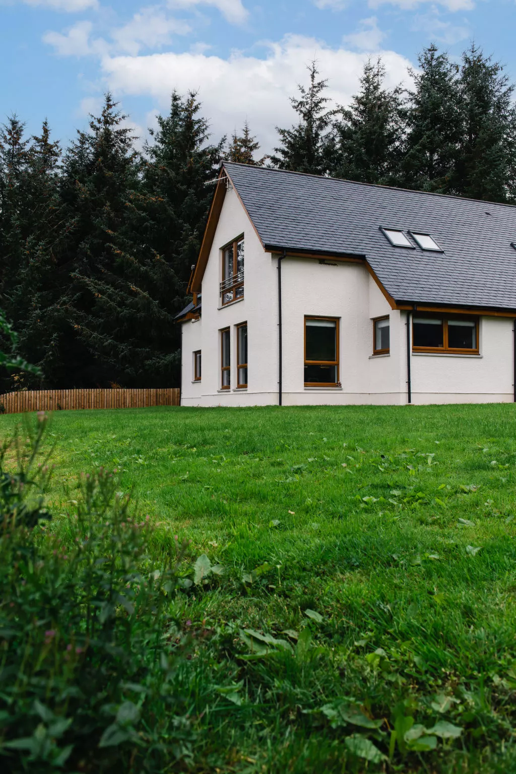 Springbank Lodge-Outside