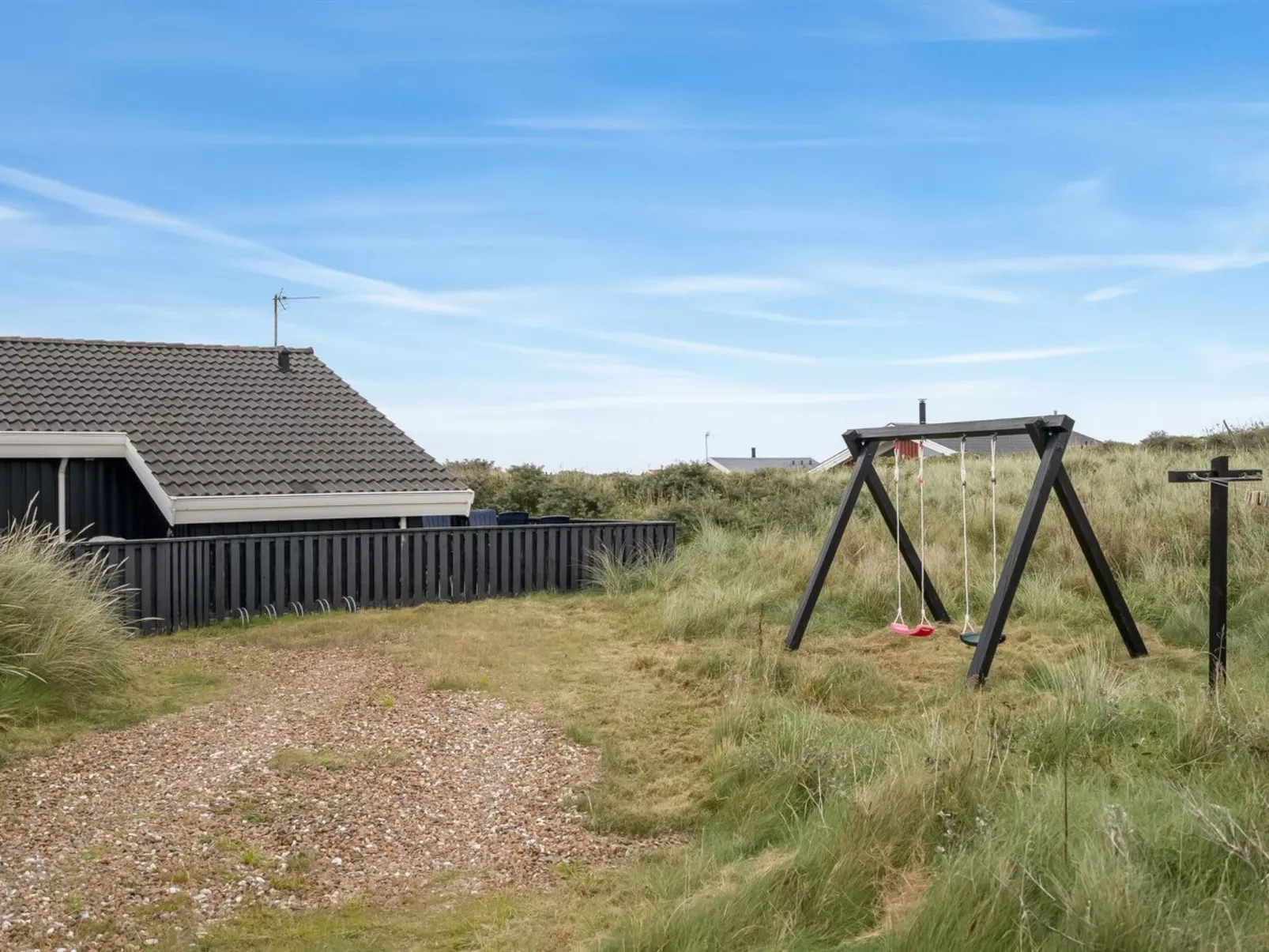 "Udder" - 250m from the sea-Outside