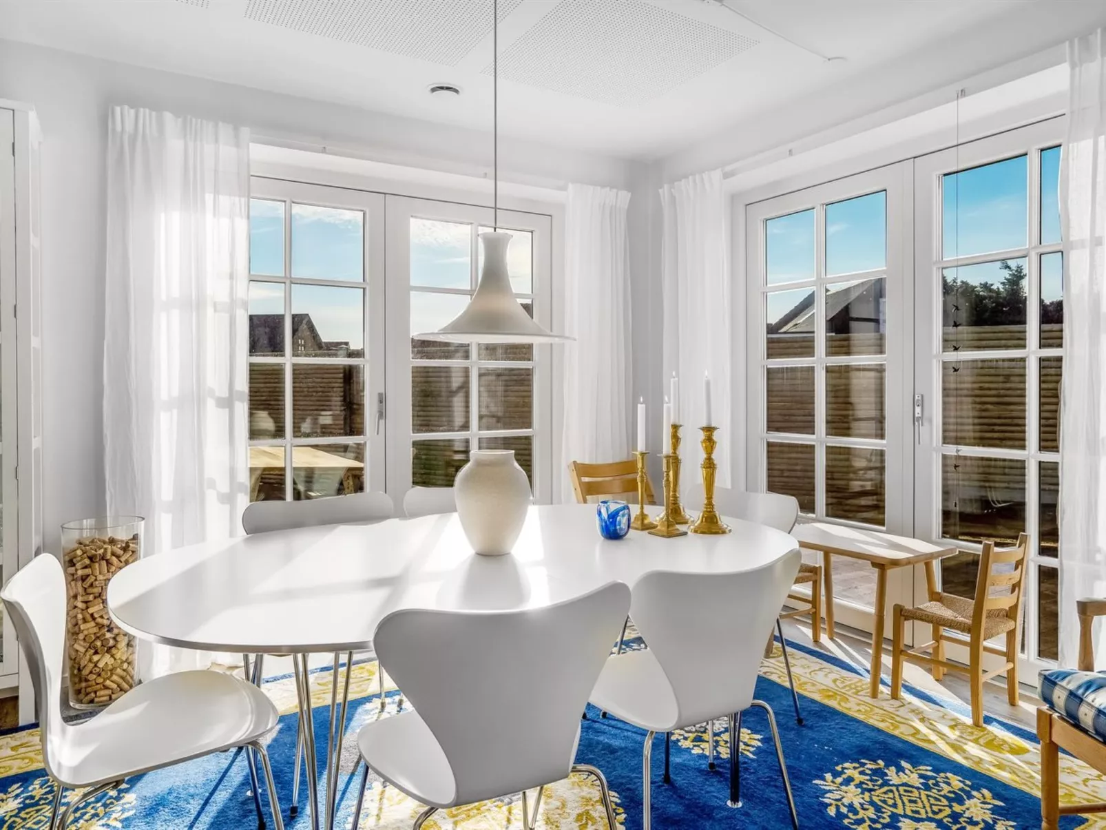 "Janin" - 110m from the sea-Inside
