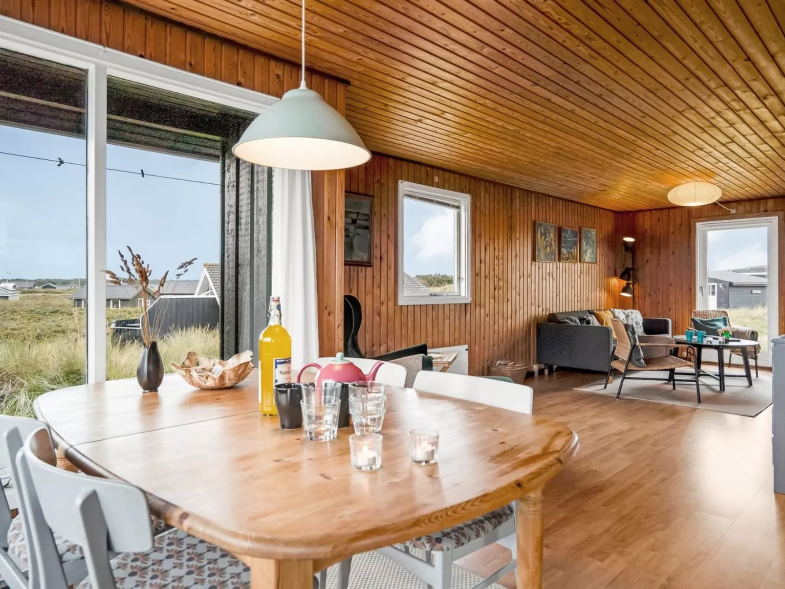 "Samson" - 150m from the sea-Inside