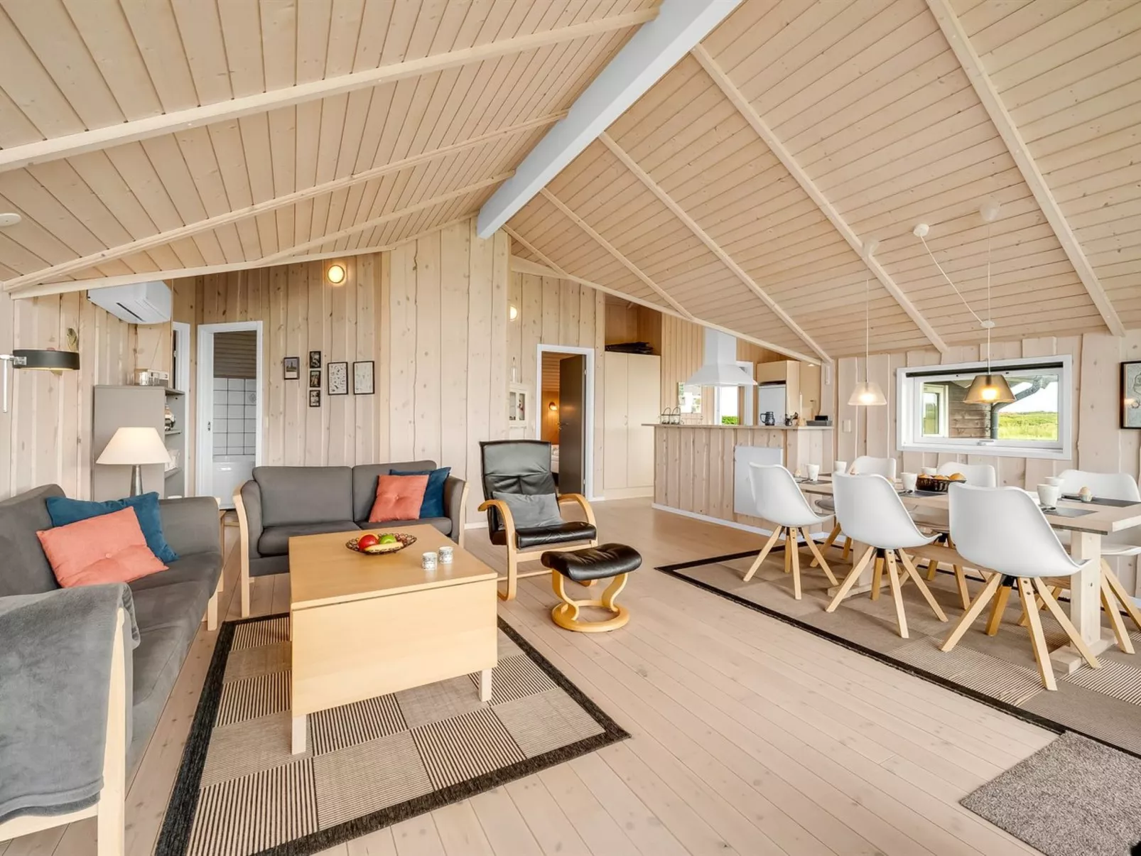 "Märta" - 250m from the sea-Inside