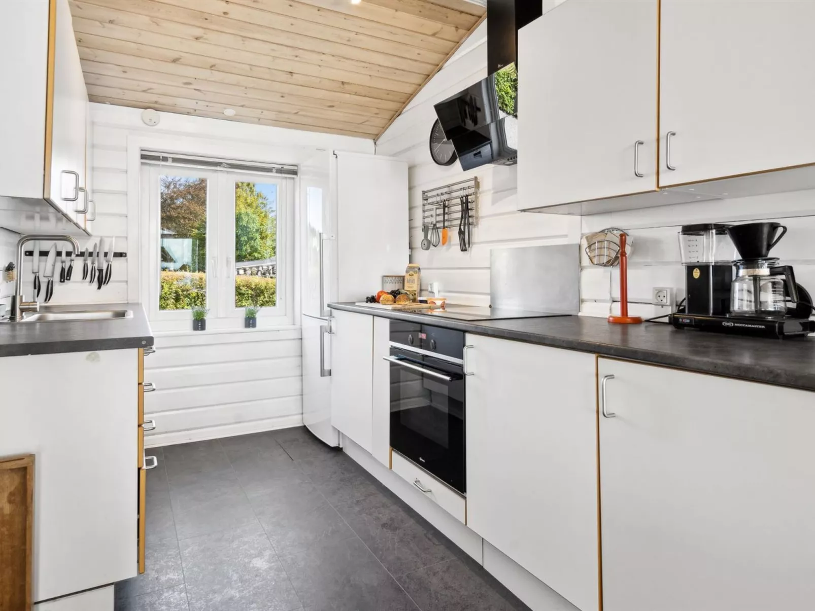 "Henrich" - 200m from the sea-Inside